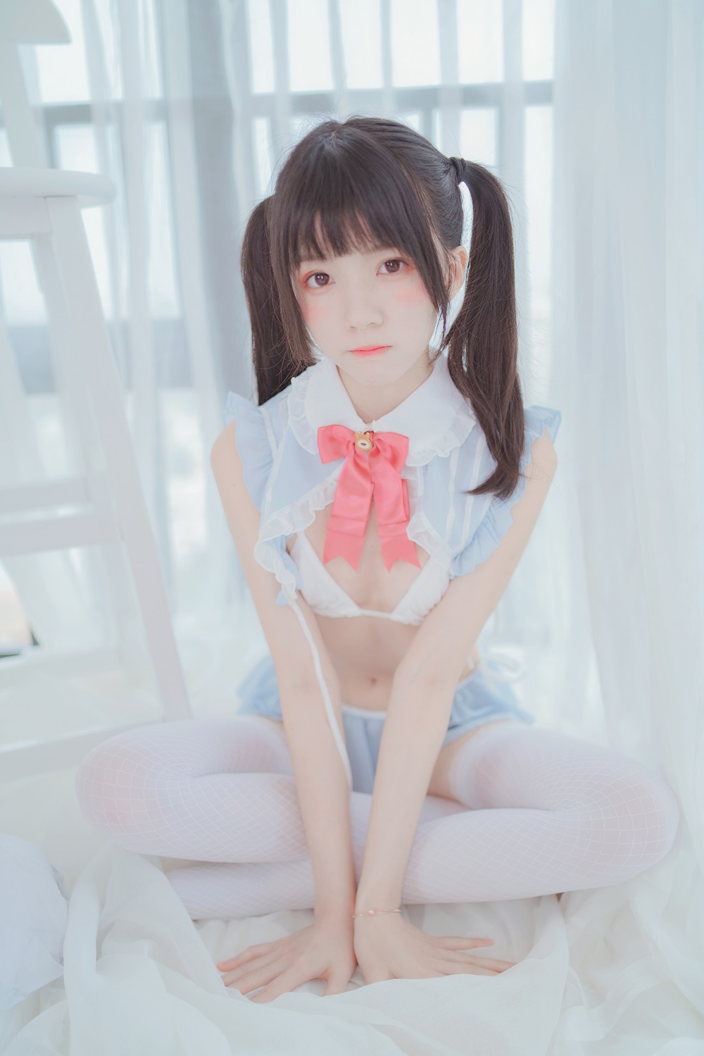 桜桃喵-爱丽丝的兔子[76P] COS网红博主 预览1图