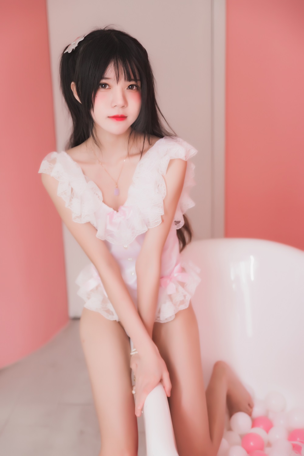 桜桃喵-冬眠系列-粉色浴缸[57P] COS网红博主 预览2图
