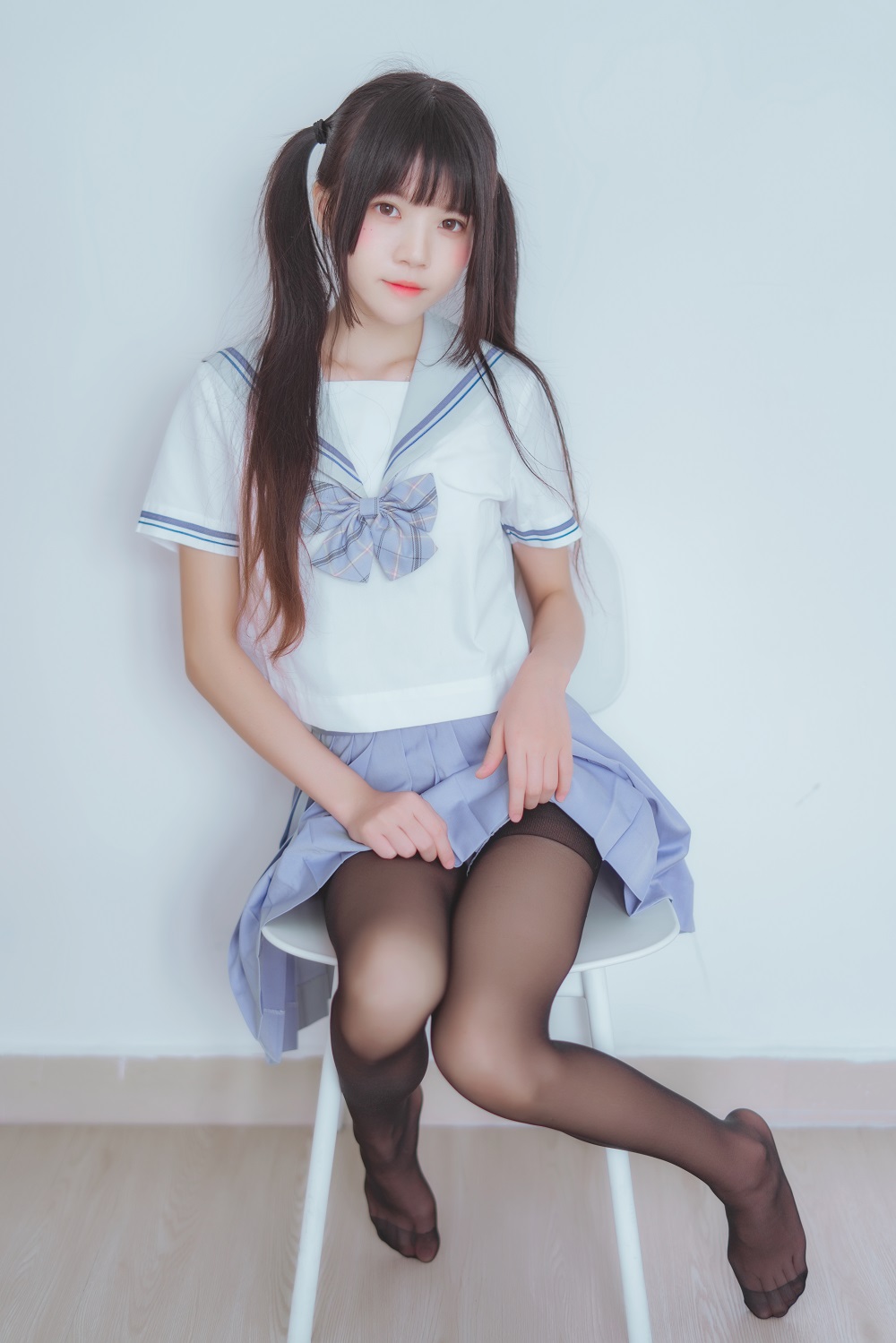 桜桃喵-桜桃未熟2-黑丝水手服[49P]