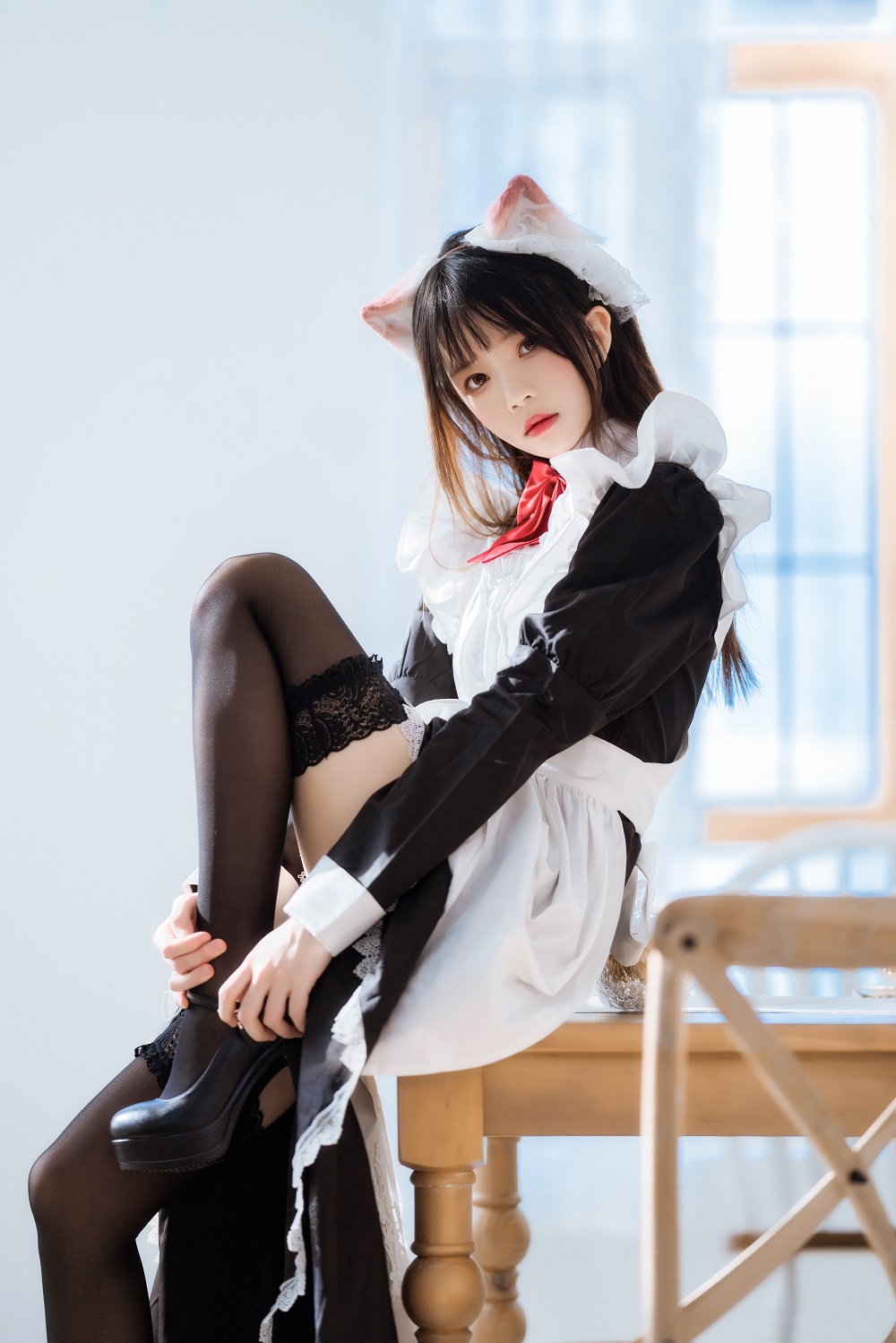 桜桃喵-长裙女仆·日[97P]