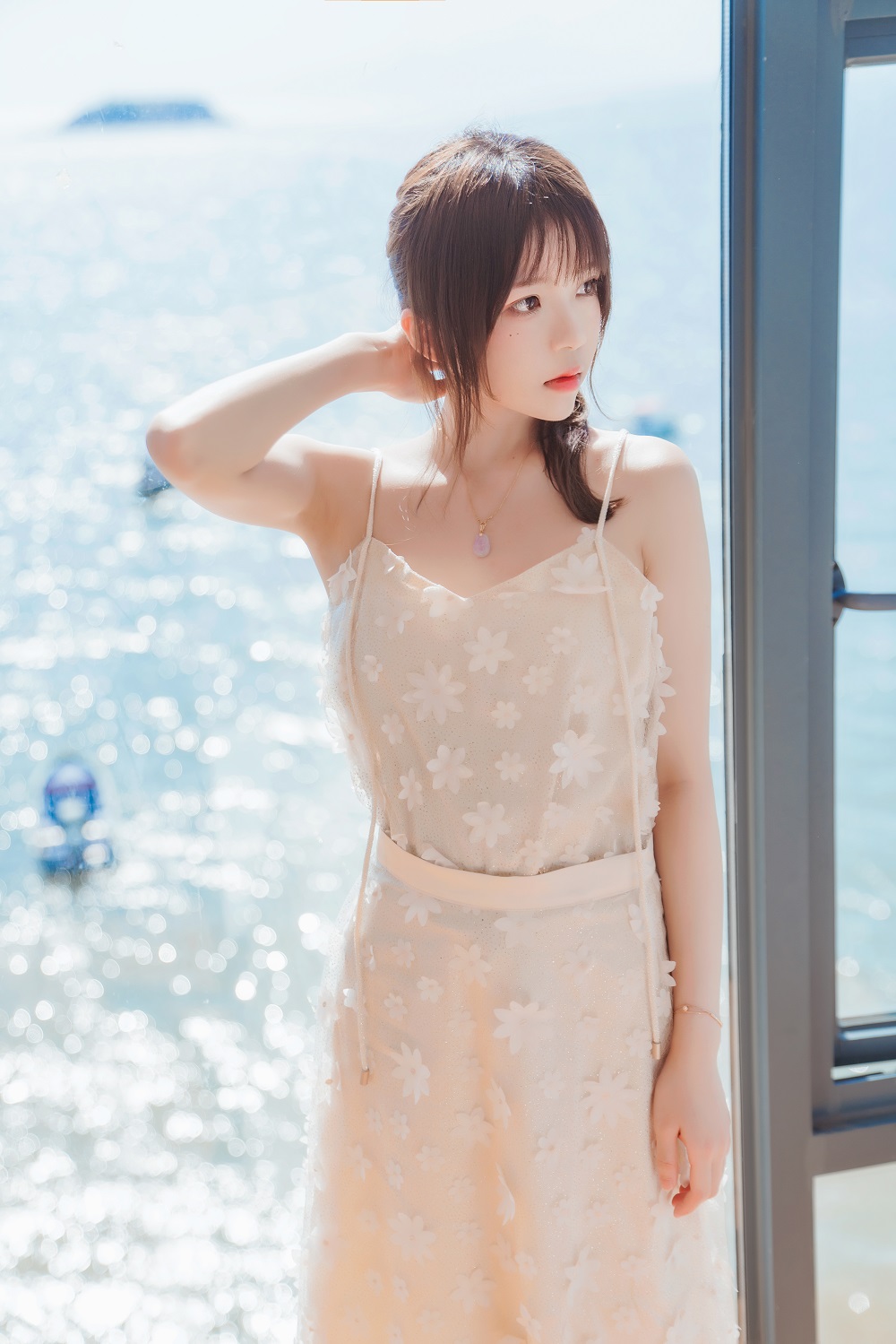 桜桃喵-粼光[25P]