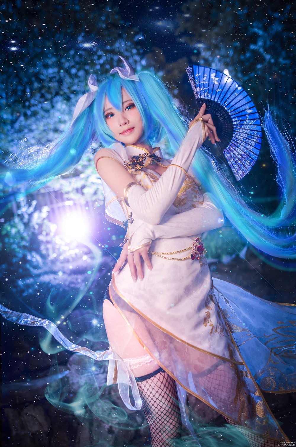 雨波HaneAme-初音未来·金丝雀旗袍[16P] COS网红博主 预览1图