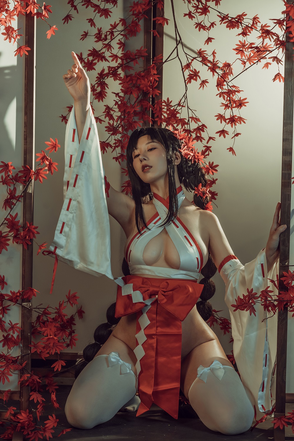 云溪溪-奶桃-巫女[43P] COS网红博主 预览2图