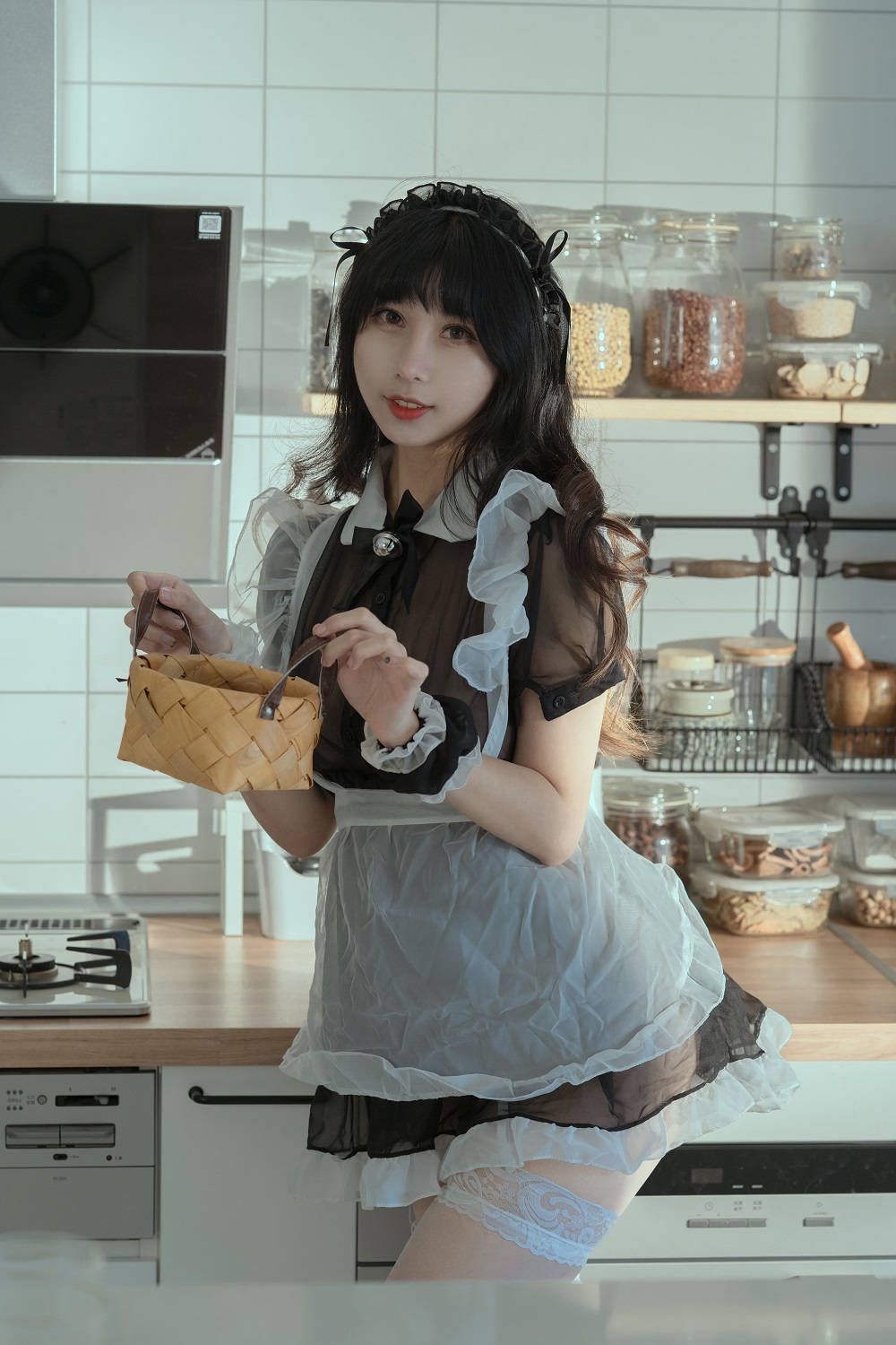 云溪溪-奶桃-女仆[40P+8V] COS网红博主 预览1图