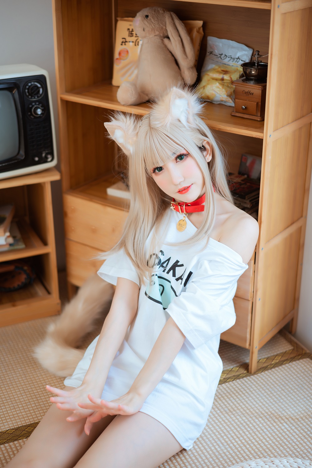乖乖衣宝-40原猫娘-黄豆粉[21P] COS网红博主 预览1图