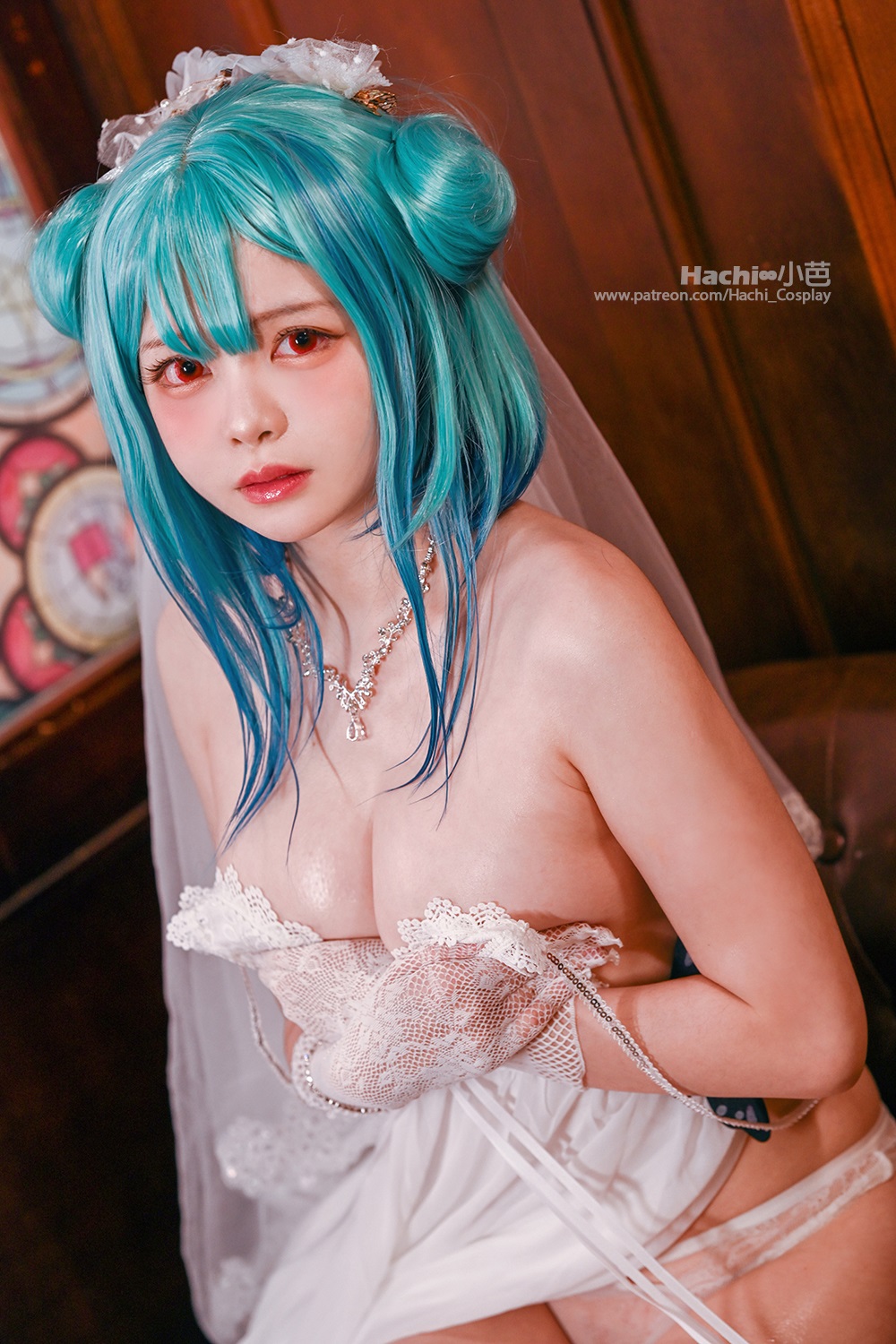 Hachi小芭-Hololive-润羽露西娅婚纱[15P] COS网红博主 预览2图