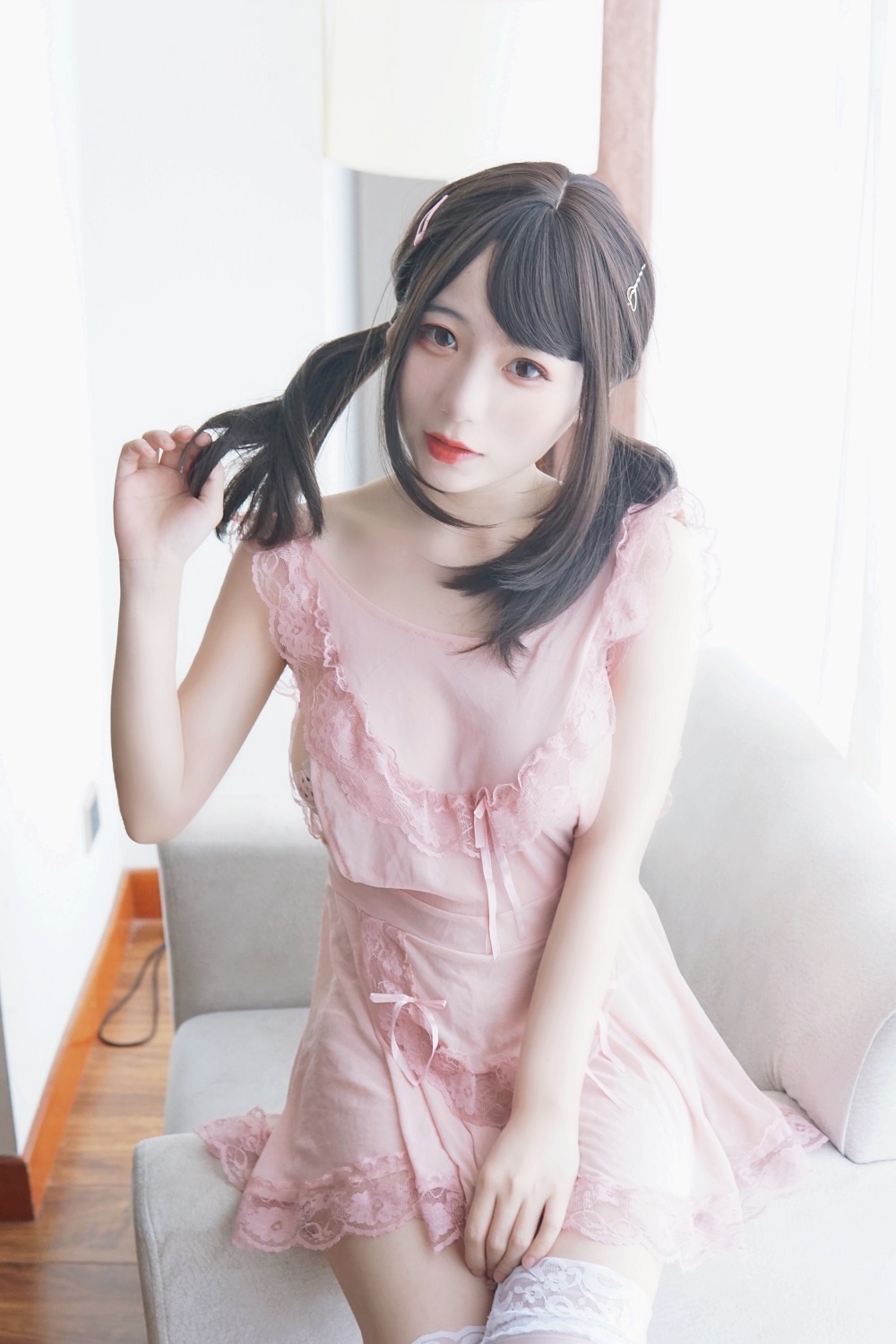 usejan蓝蓝-粉色创口贴[33P] COS网红博主 预览1图