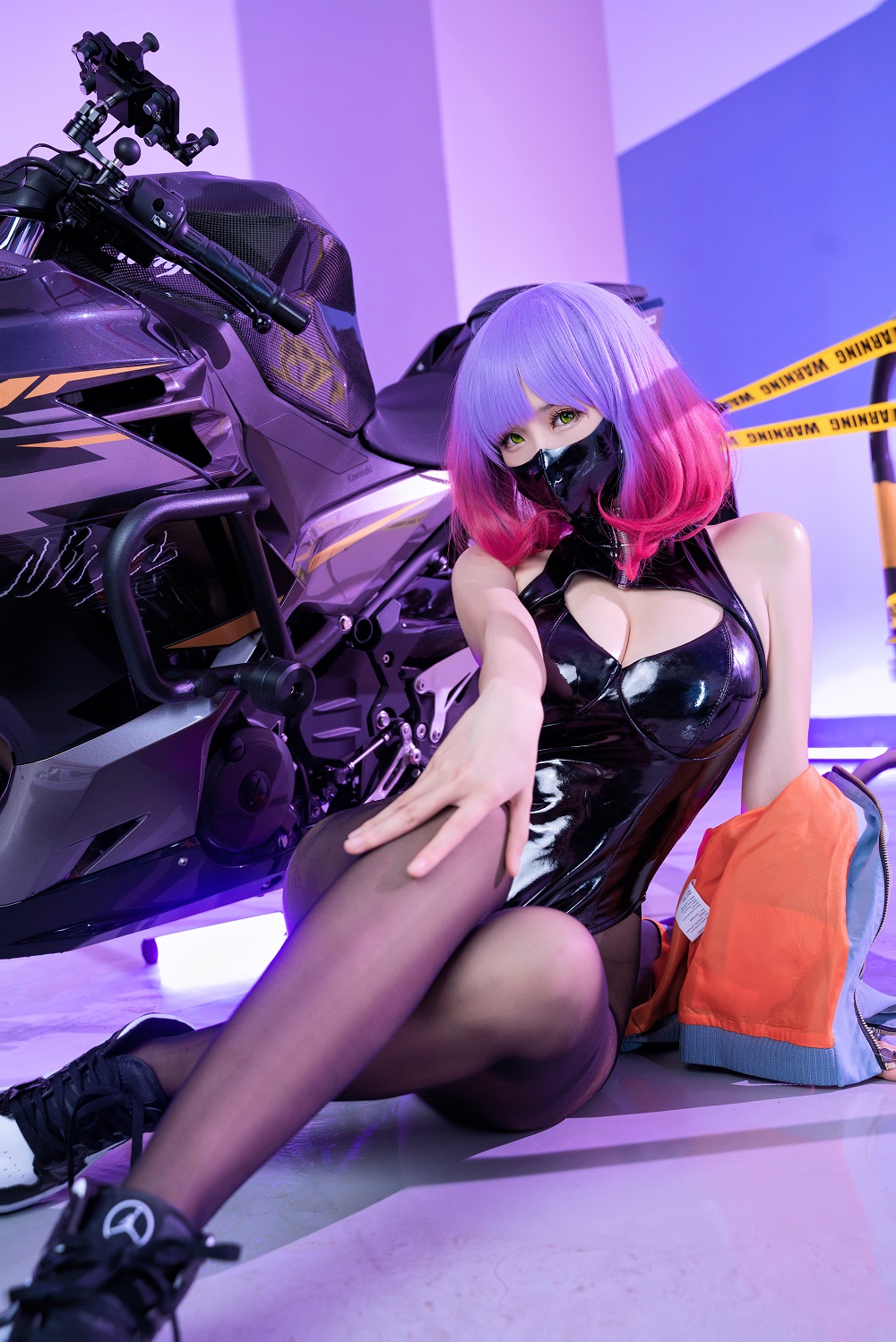 miko酱ww-口罩少女-Luna[32P] COS网红博主 预览1图
