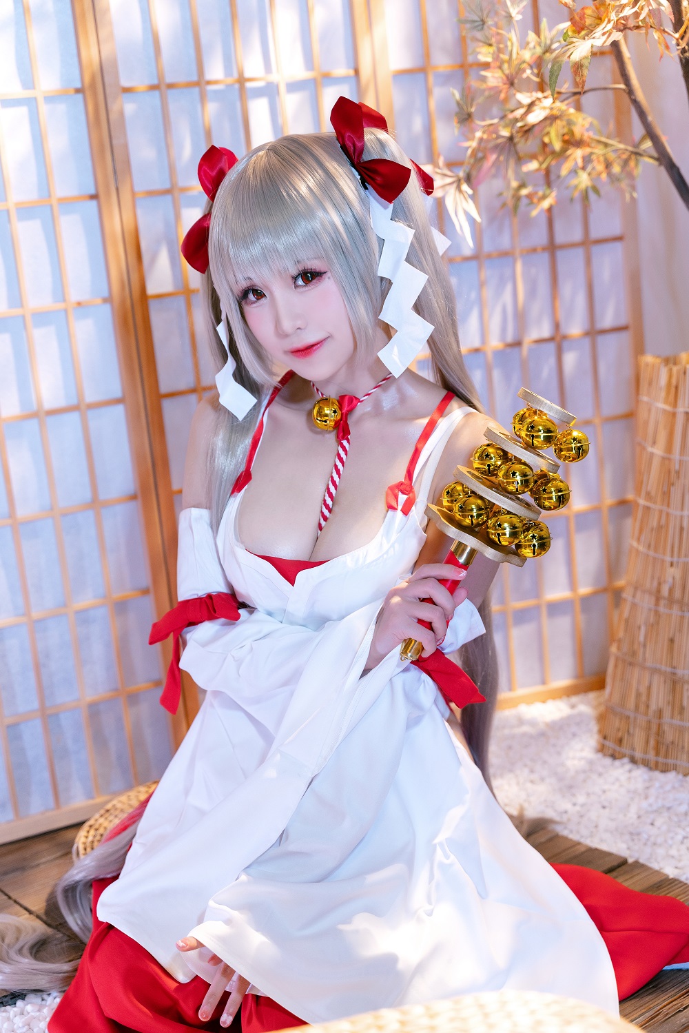 miko酱ww-碧蓝航线-可畏巫女[23P] COS网红博主 预览1图