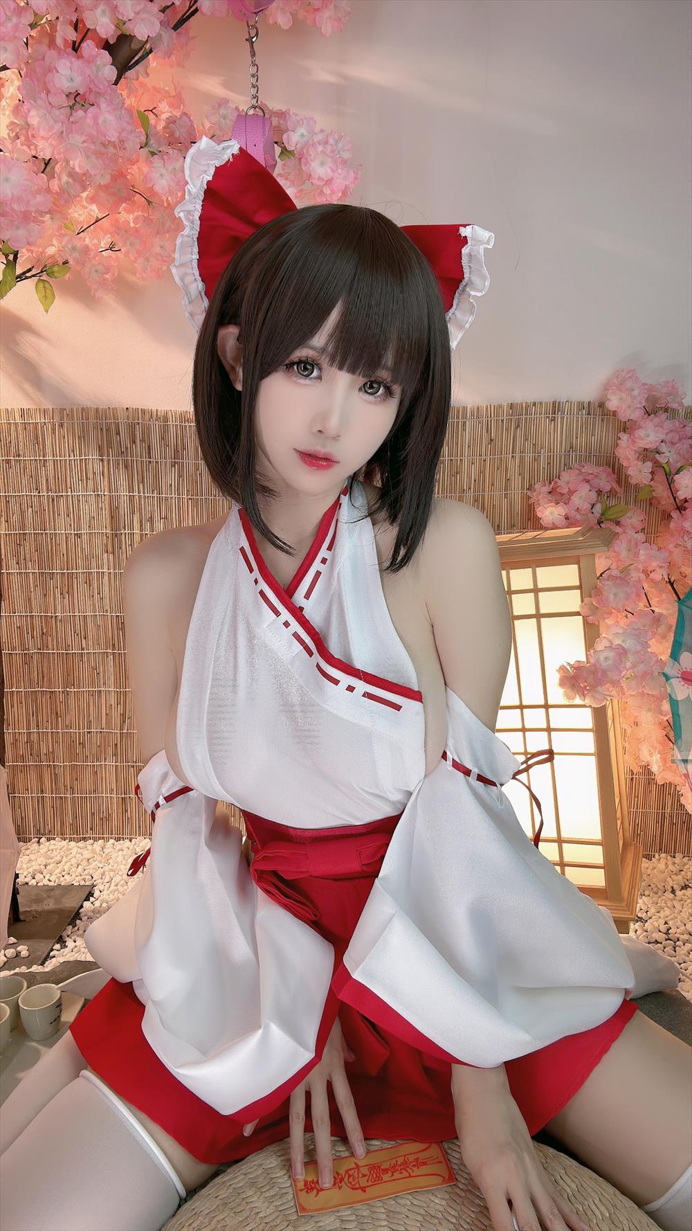 miko酱ww-2023年9月会员订阅合集[150P] COS网红博主 预览2图