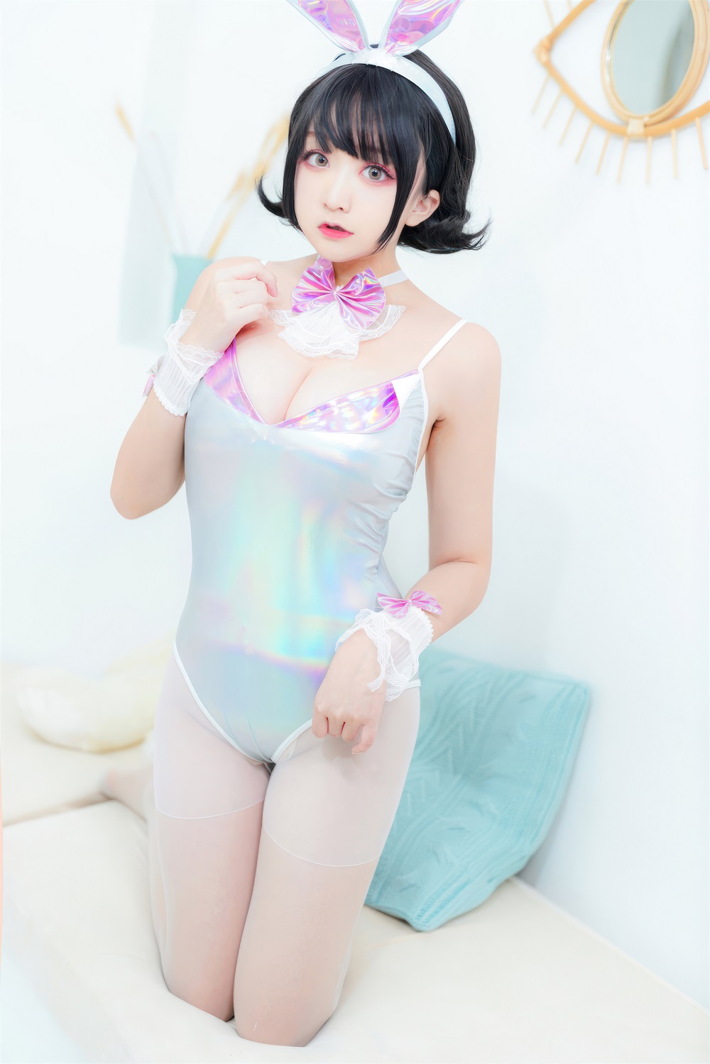 恩田直幸-镭射兔兔[45P] COS网红博主 预览1图