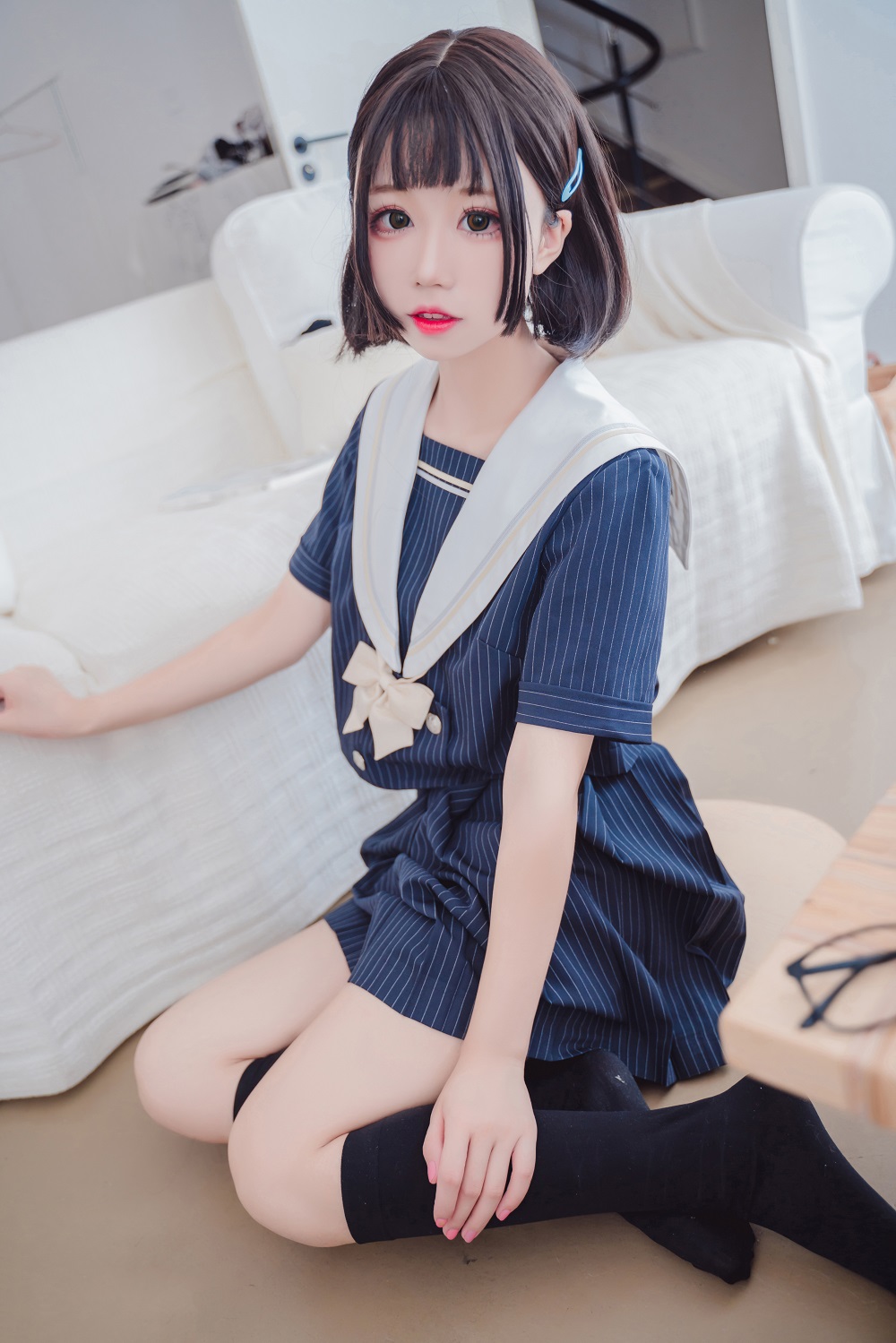 猫君君MaoJun-清纯学妹[40P] COS网红博主 预览2图