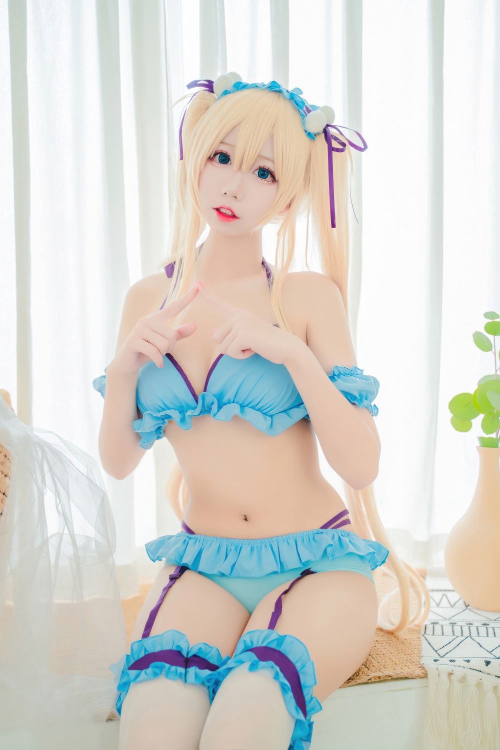猫君君MaoJun-路人女主的养成方法-英梨梨睡衣[51P] COS网红博主 预览1图