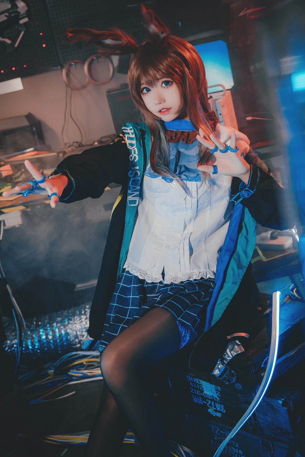 猫君君MaoJun-明日方舟-阿米娅[52P] COS网红博主 预览1图