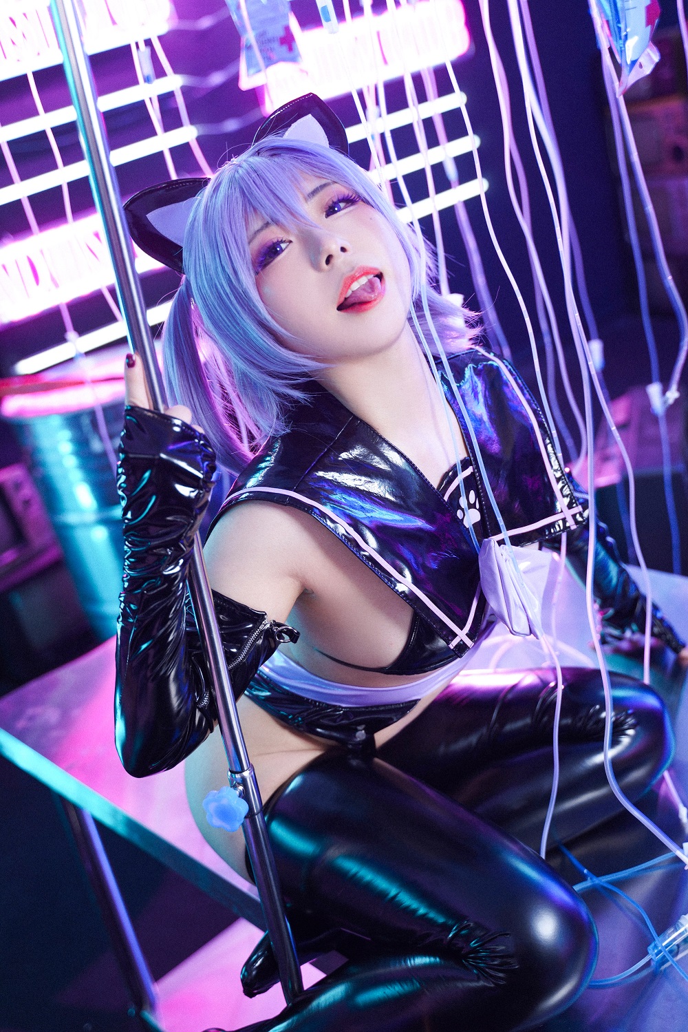 涩氨酸San-莉莉娅[65P] COS网红博主 预览1图