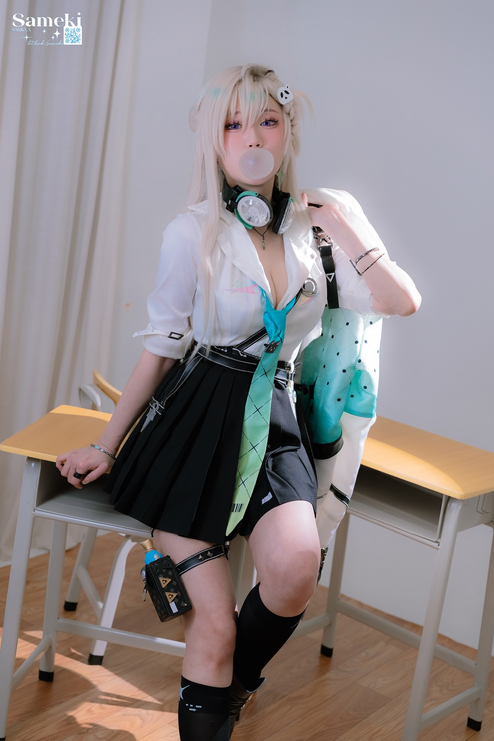 Sameki-鸣潮-琳奈[71P+1V] COS网红博主 预览1图