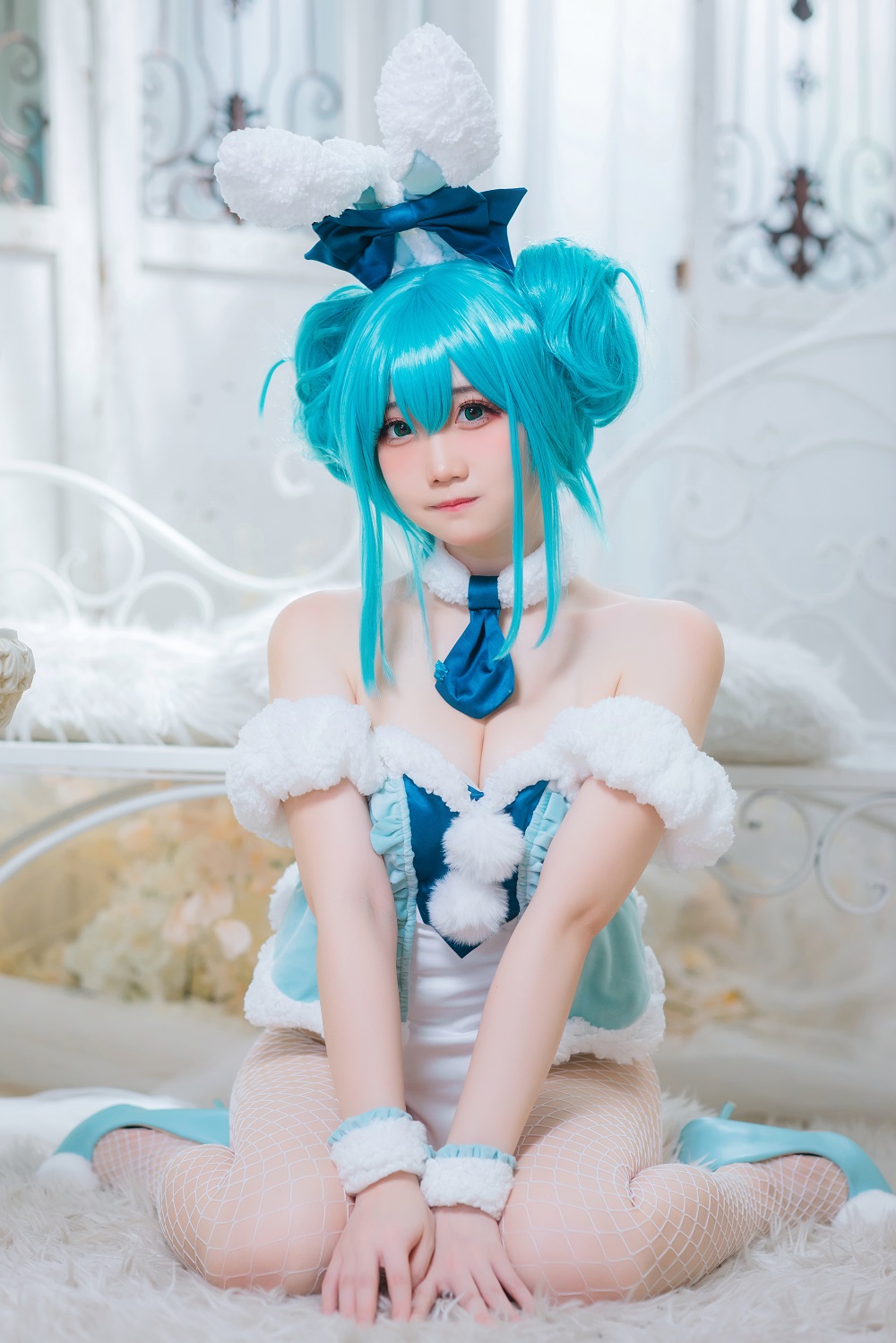 焖焖碳-初音未来白兔[20P] COS网红博主 预览2图
