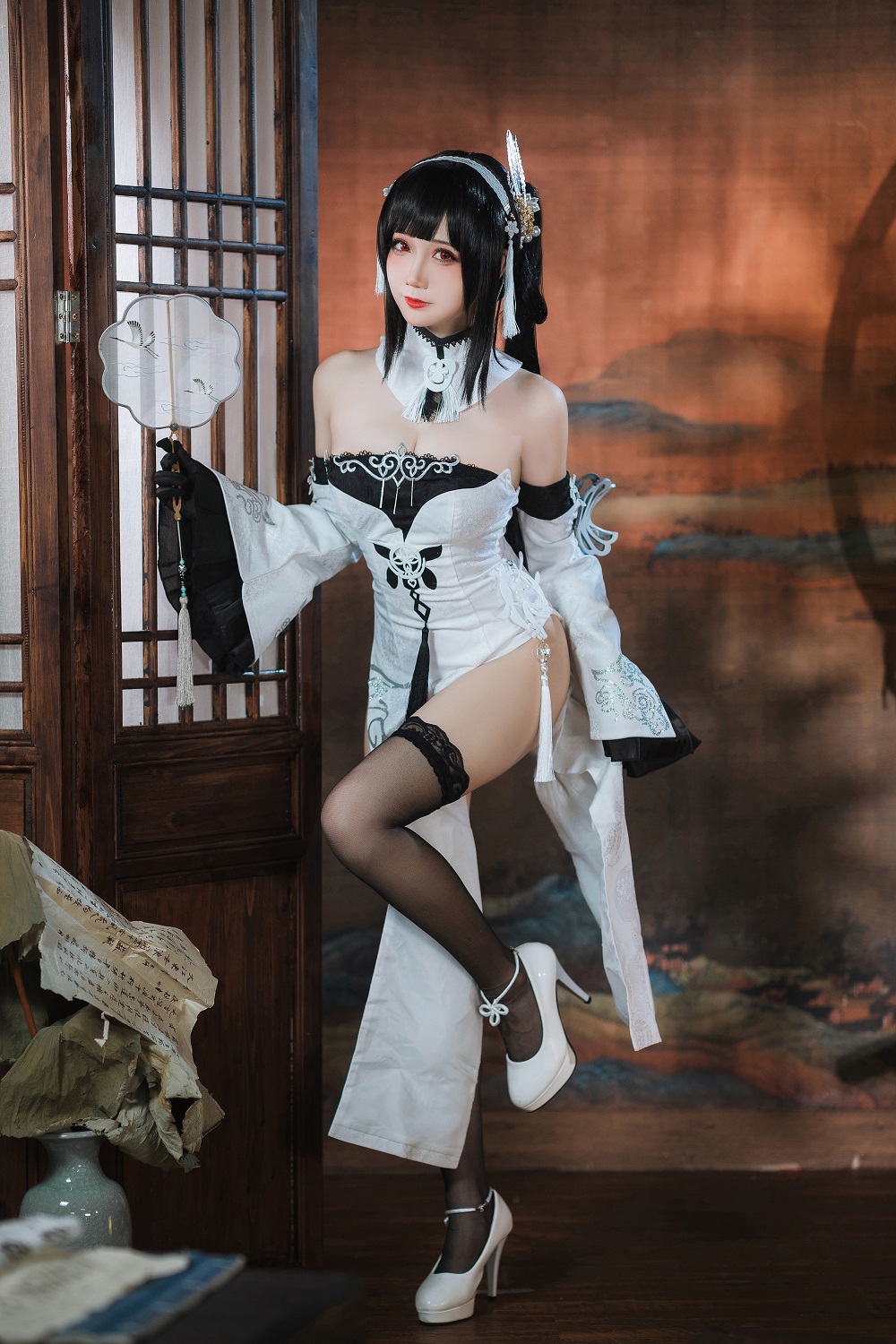 焖焖碳-碧蓝航线-镇海白黑礼服[23P] COS网红博主 预览2图