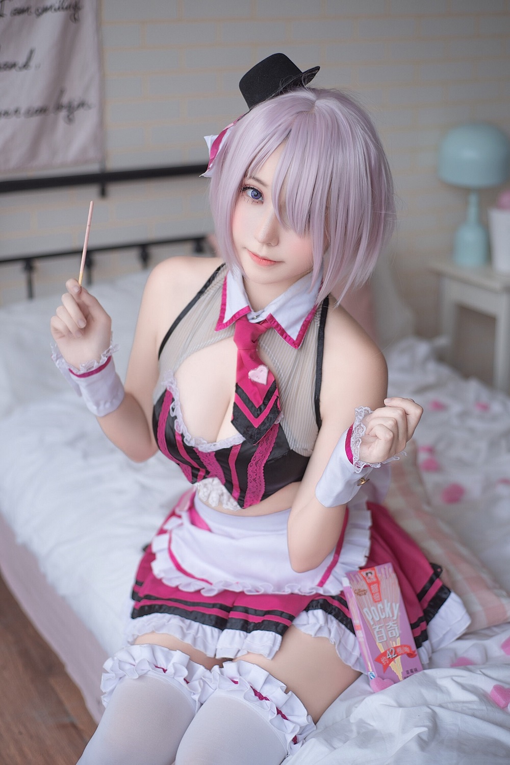 菌烨tako-FGO-玛修情人节女仆[19P] COS网红博主 预览2图