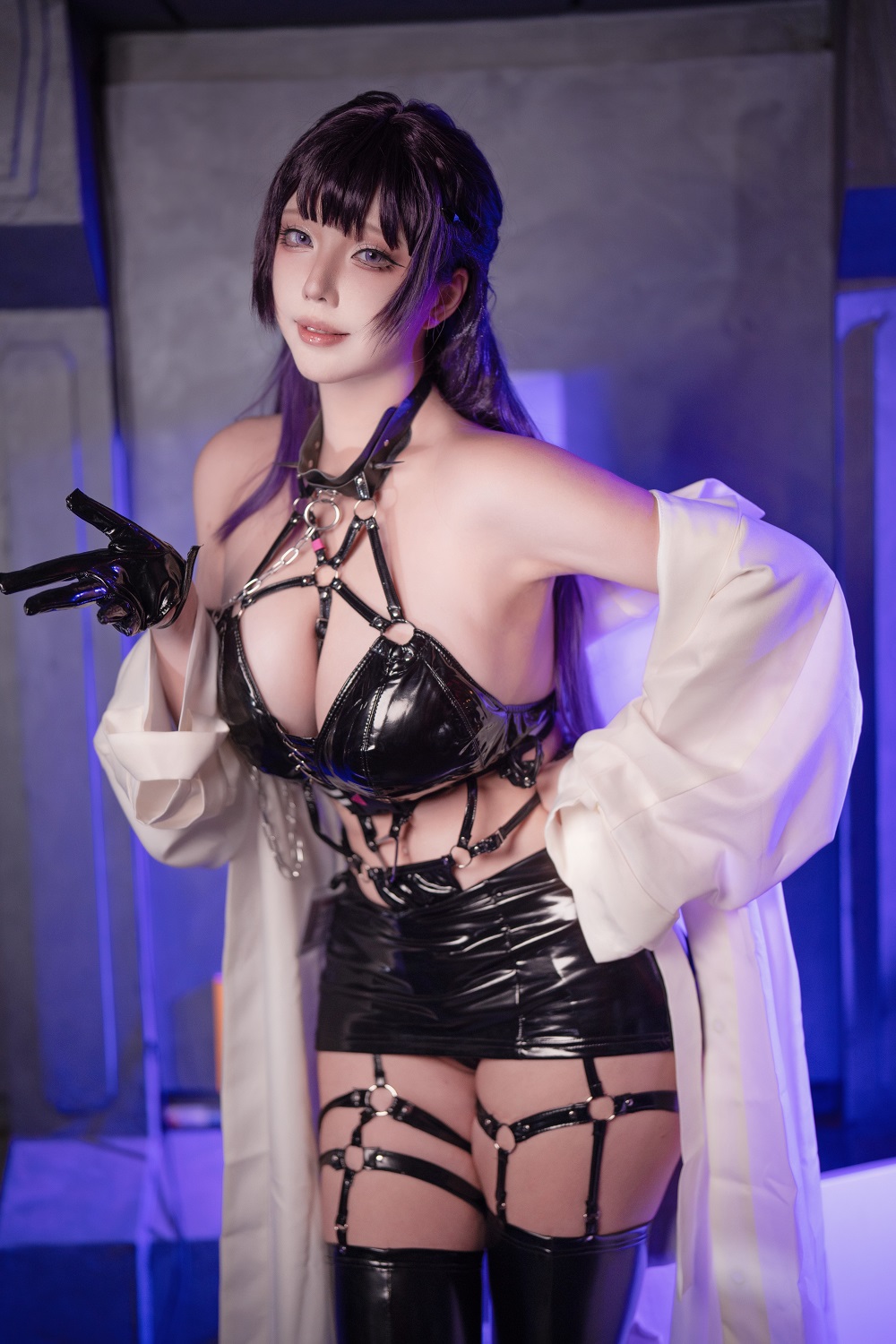 菌烨tako-Nikke胜利女神-米哈拉[12P] COS网红博主 预览2图