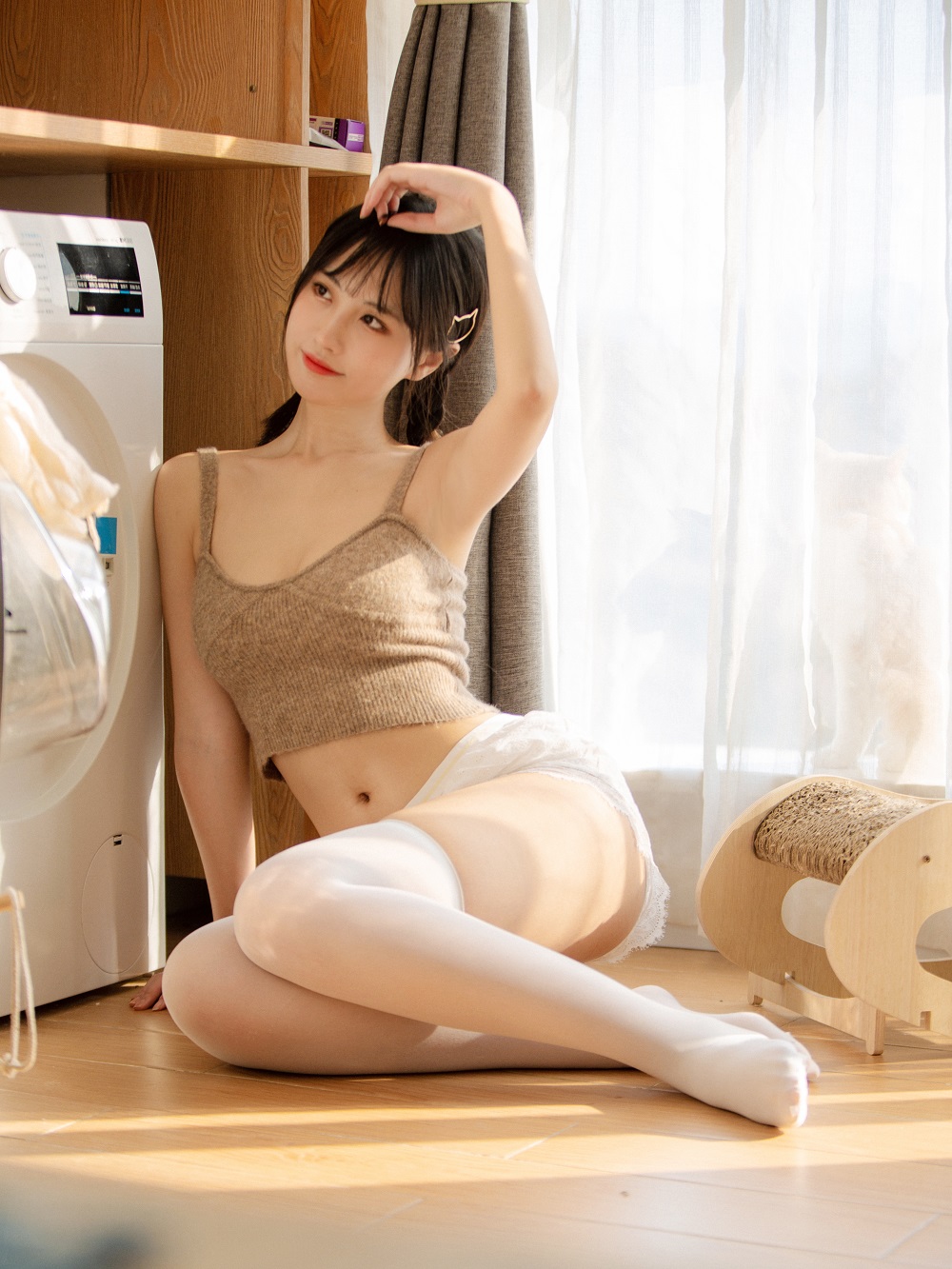 念雪ww-蜜桃拿铁[36P] COS网红博主 预览1图