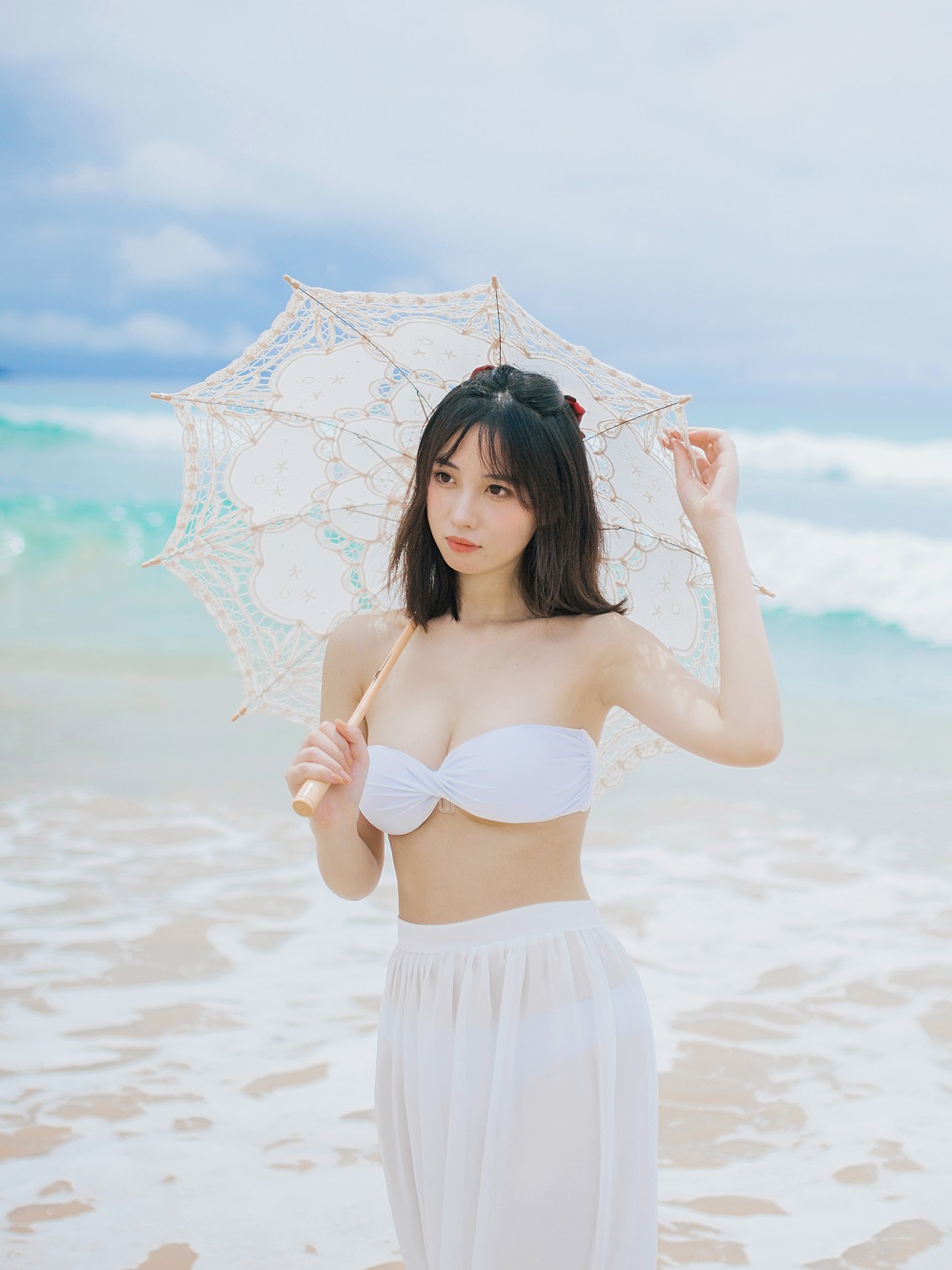 念雪ww-听海[36P] COS网红博主 预览1图