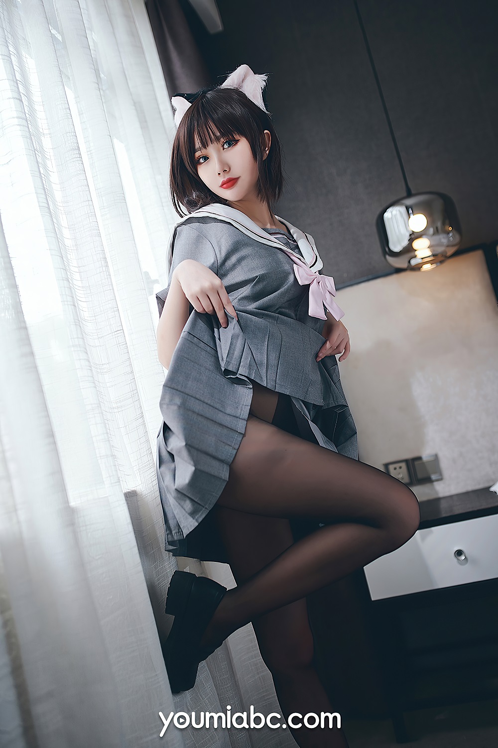 您的蛋蛋-YOUMI尤蜜2020.11.10-制服猫娘[44P] COS网红博主 预览1图
