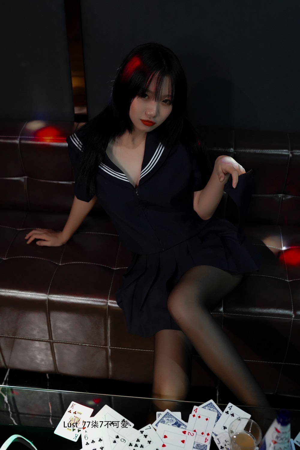 柒柒Lust77-反差JK少女[182P] COS网红博主 预览2图