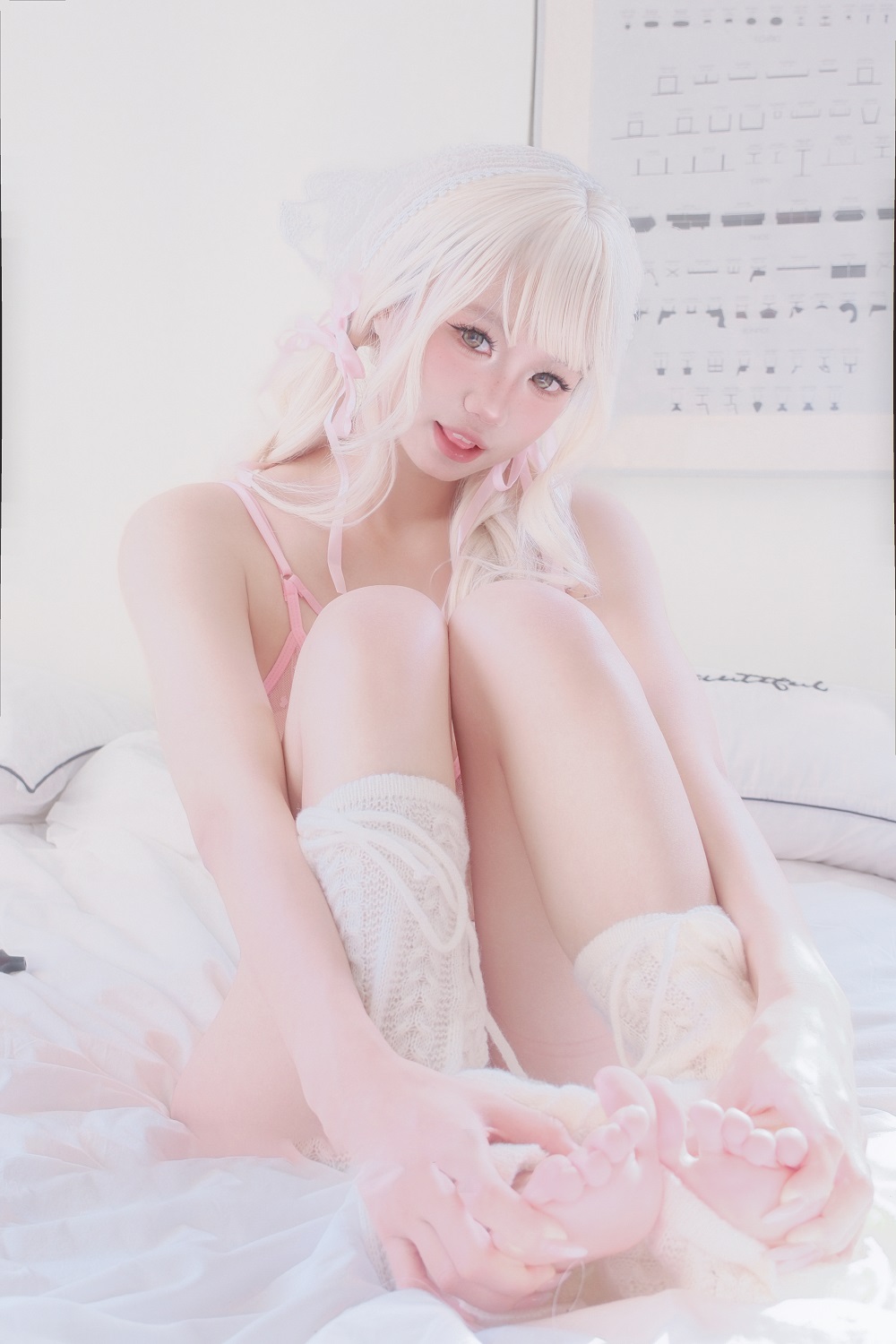 柒柒Lust77-洋娃娃[30P] COS网红博主 预览2图