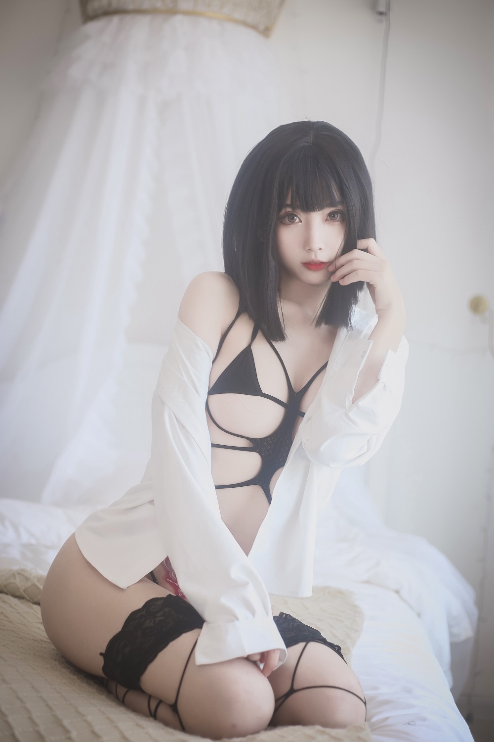 清颜颜子-黑色恶魔[31P] COS网红博主 预览1图