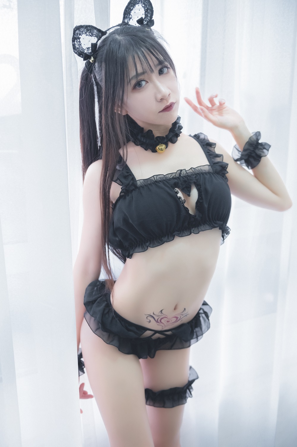 阮邑Fairy-猫咪内衣[40P] COS网红博主 预览1图