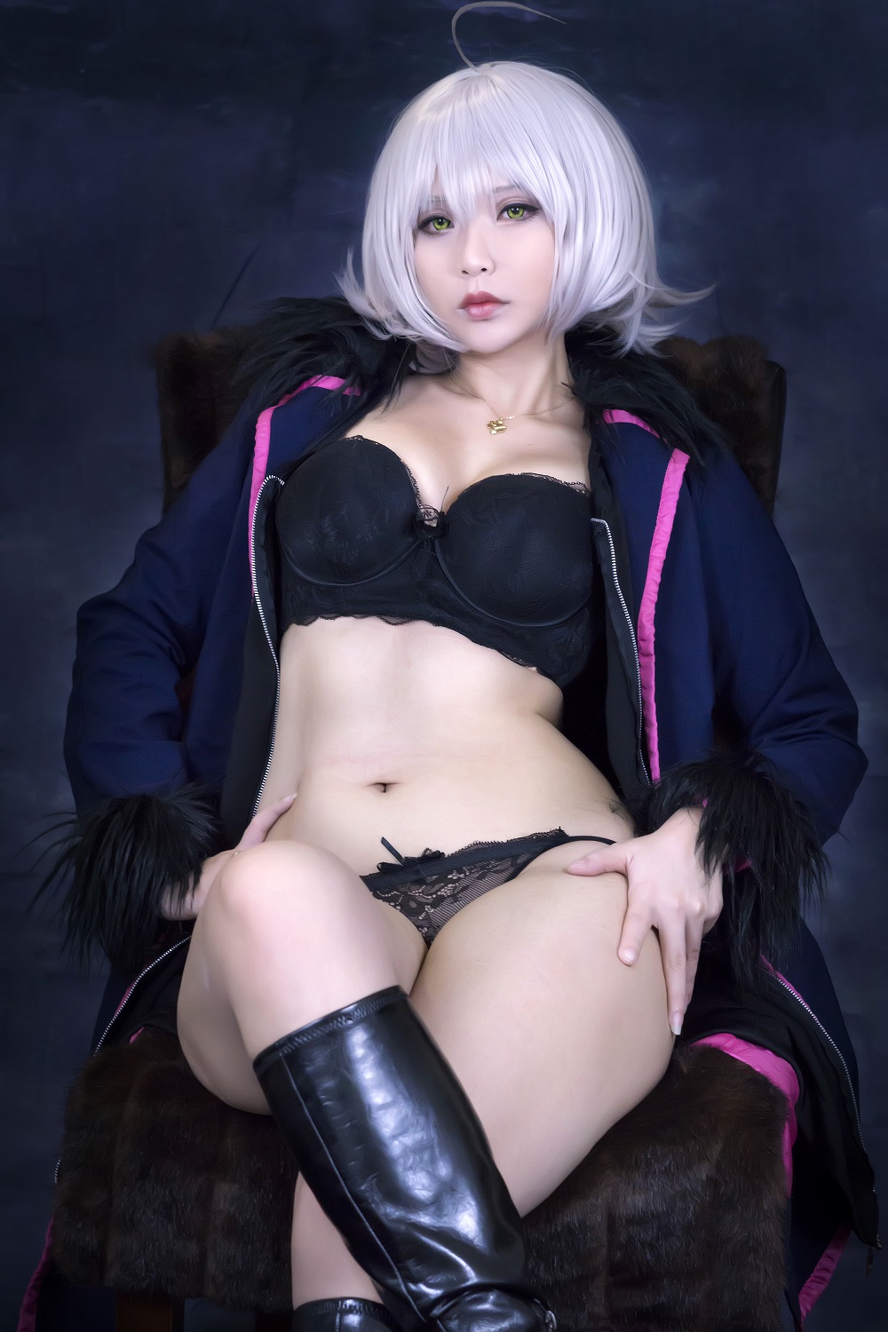 阮邑Fairy-Fate-黑贞德[12P] COS网红博主 预览2图
