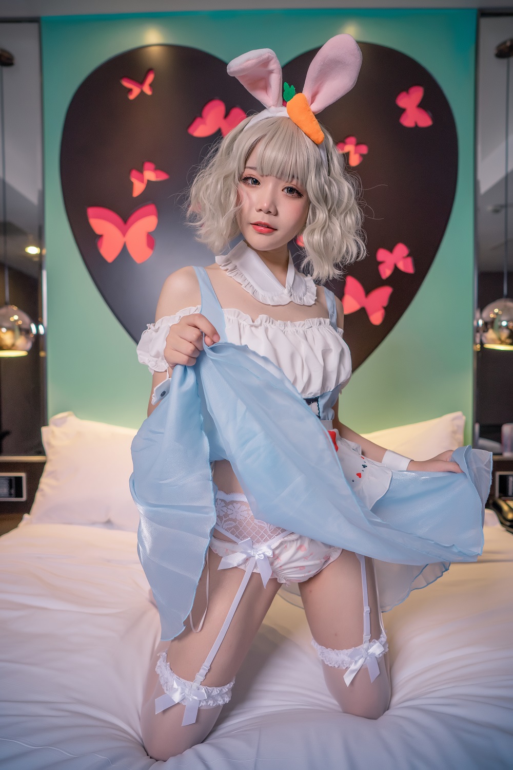 铁打萌萌-爱丽丝女仆[35P] COS网红博主 预览2图