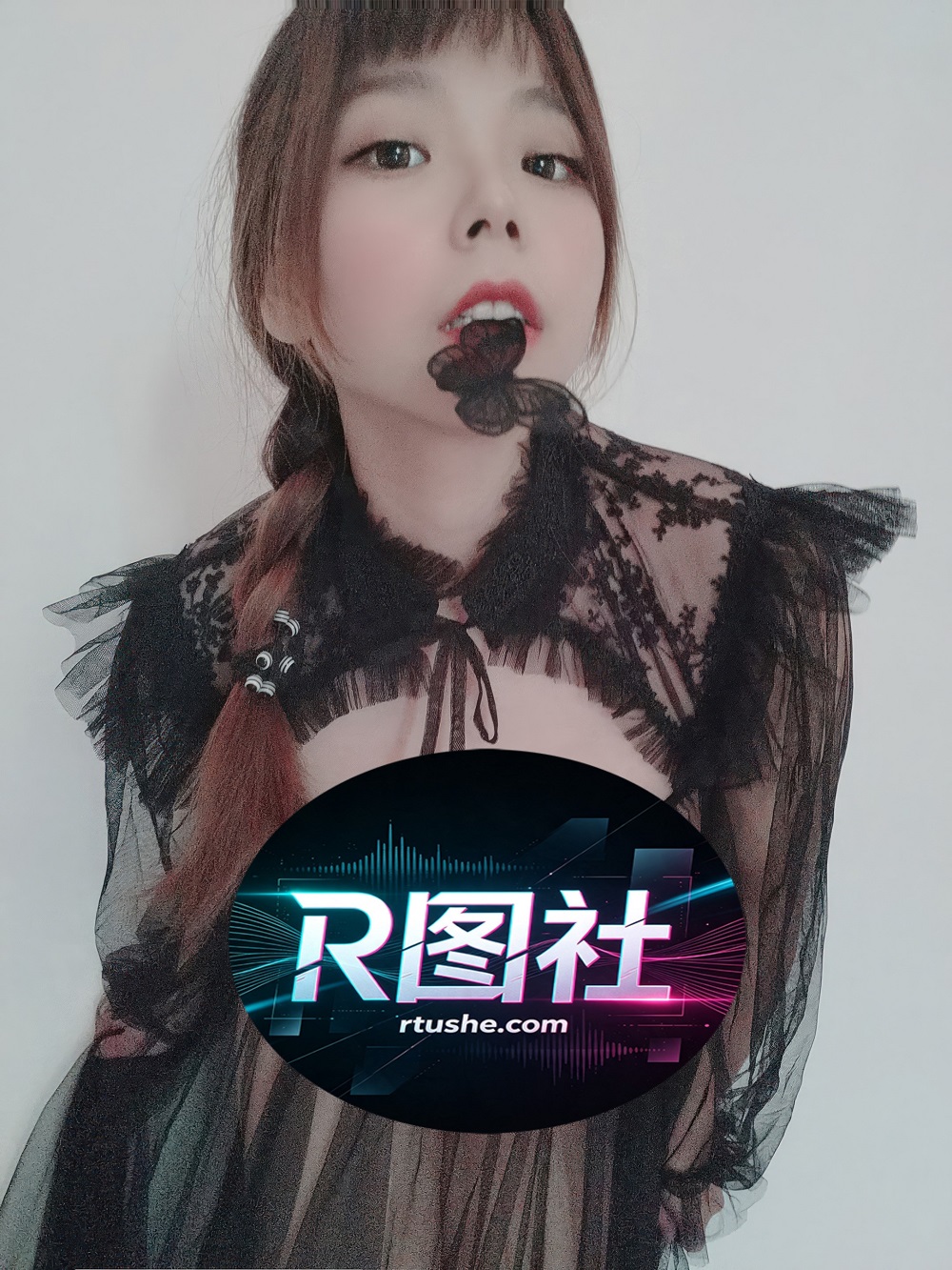 无颜小天使-爱如空气花裳衣[48P] COS网红博主 预览1图