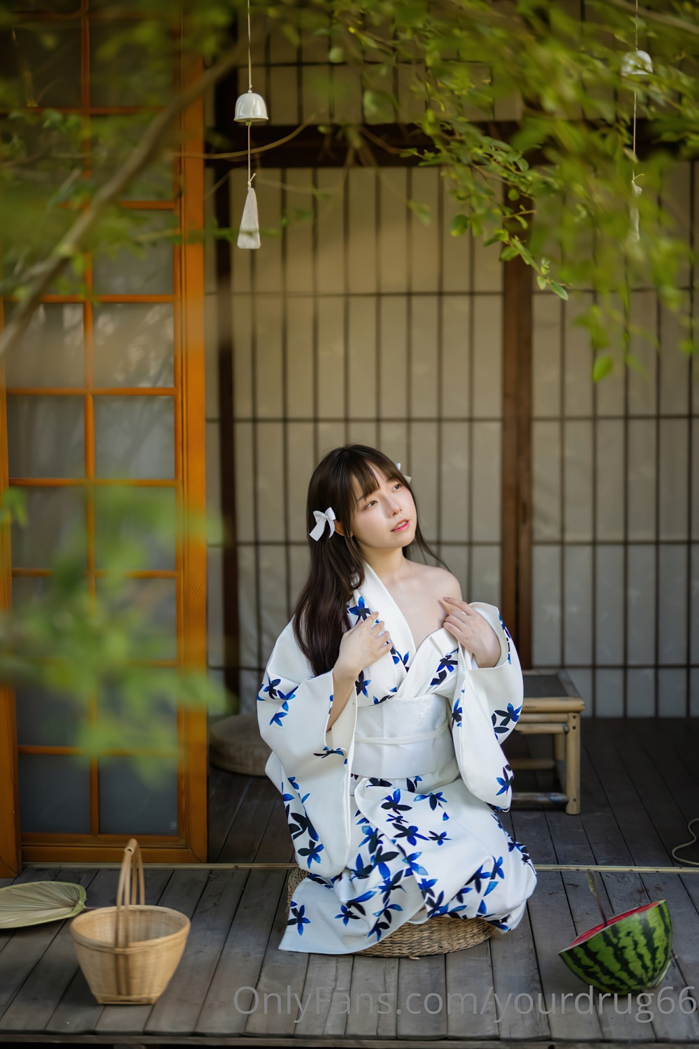 六味帝皇酱-夏日和服[78P] COS网红博主 预览1图