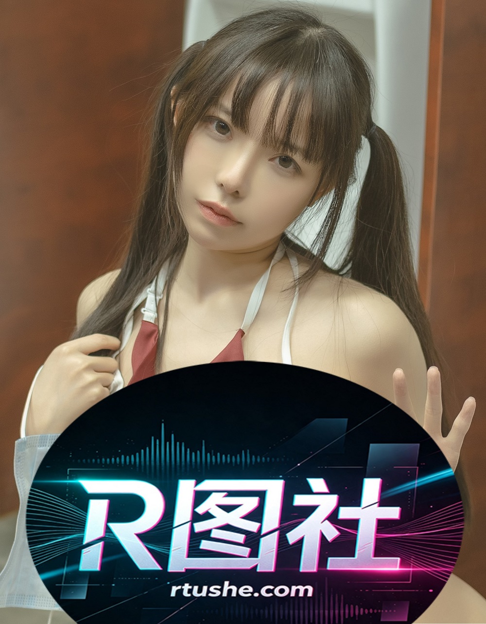 六味帝皇酱-厕所JK[70P] COS网红博主 预览2图