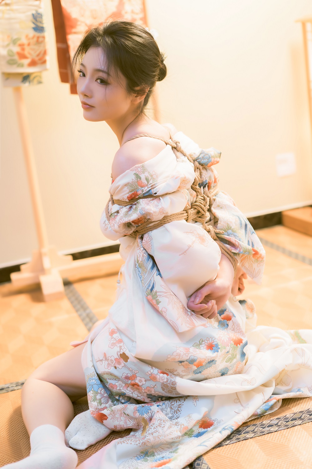 桃良阿宅-和服紧缚[56P] COS网红博主 预览1图