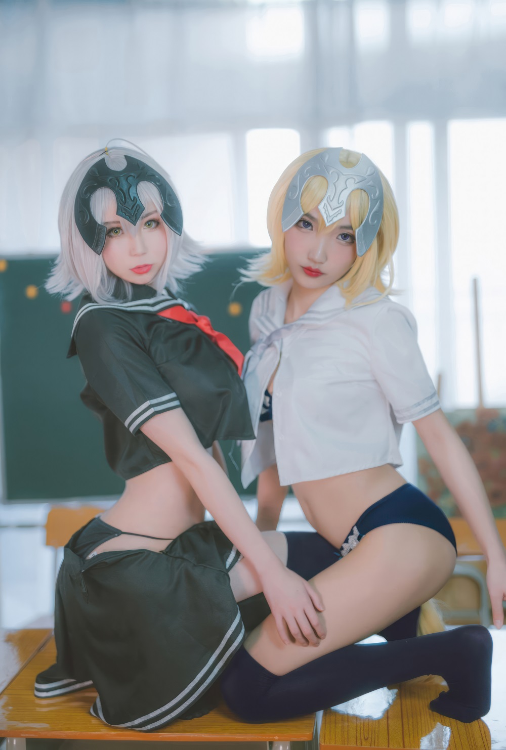 西园寺南歌-FGO-双人黑白贞德校服[23P] COS网红博主 预览2图