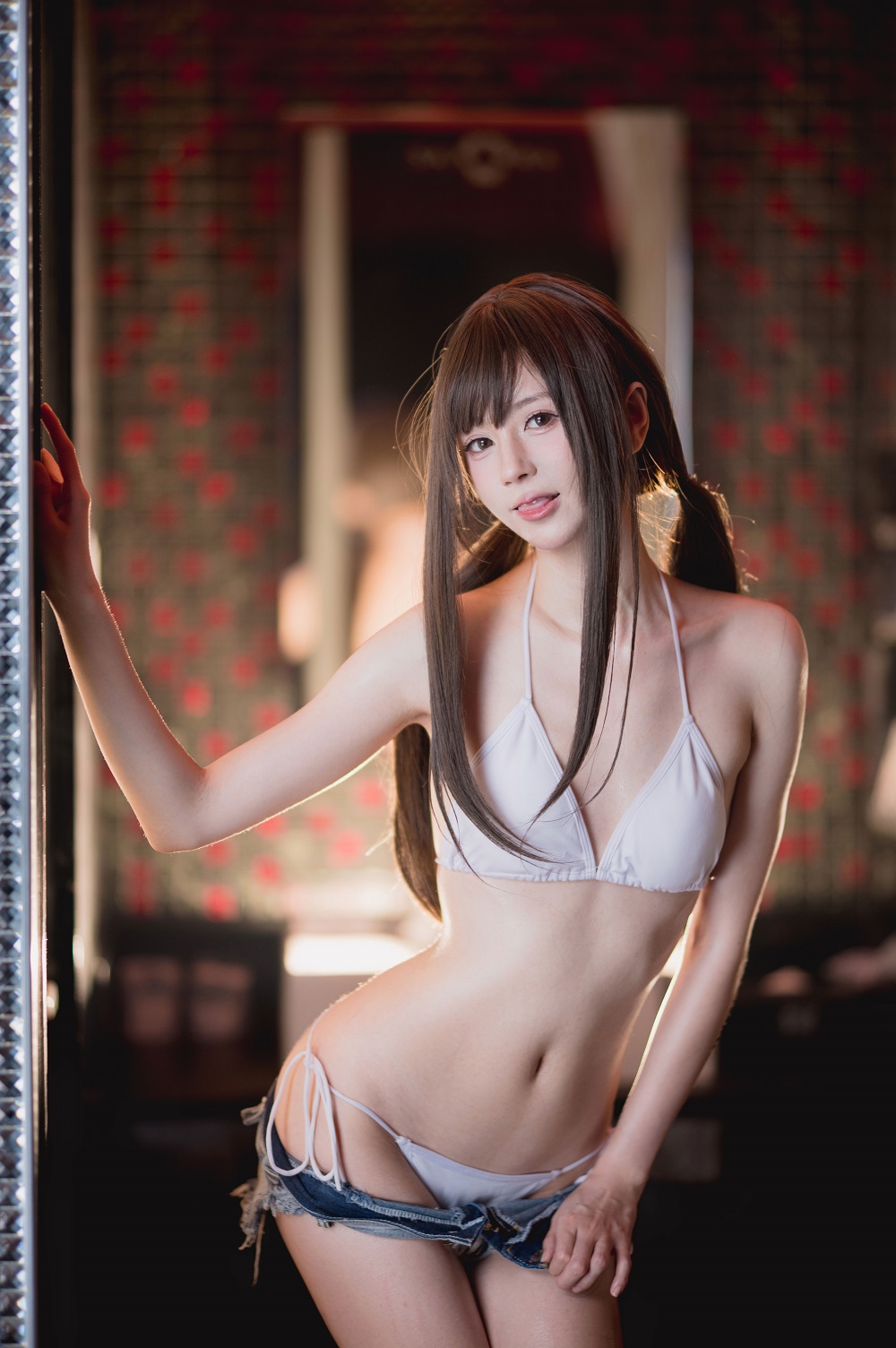 西园寺南歌-白色内衣牛仔[37P] COS网红博主 预览1图