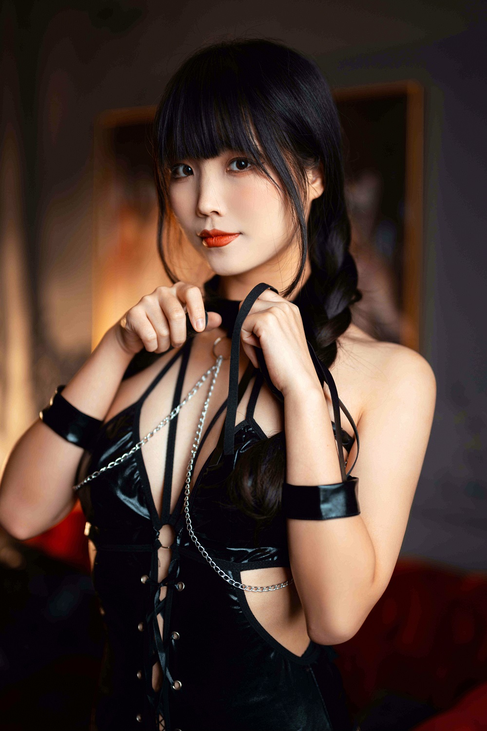 汪知子-驯兽师[51P] COS网红博主 预览1图