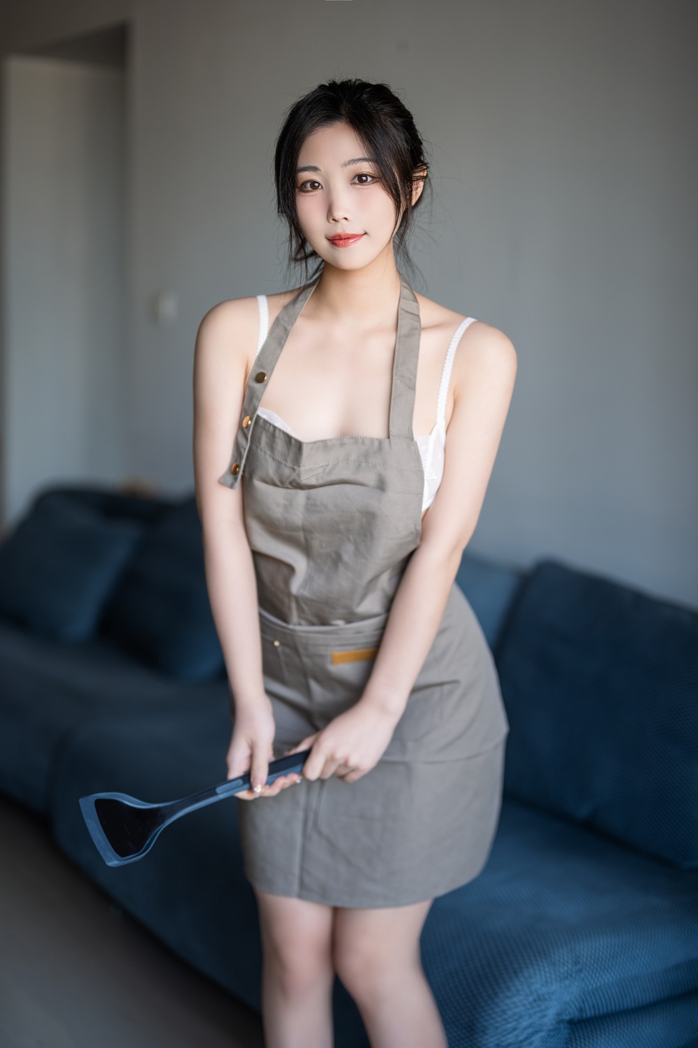 汪知子-围裙厨娘[40P] COS网红博主 预览1图