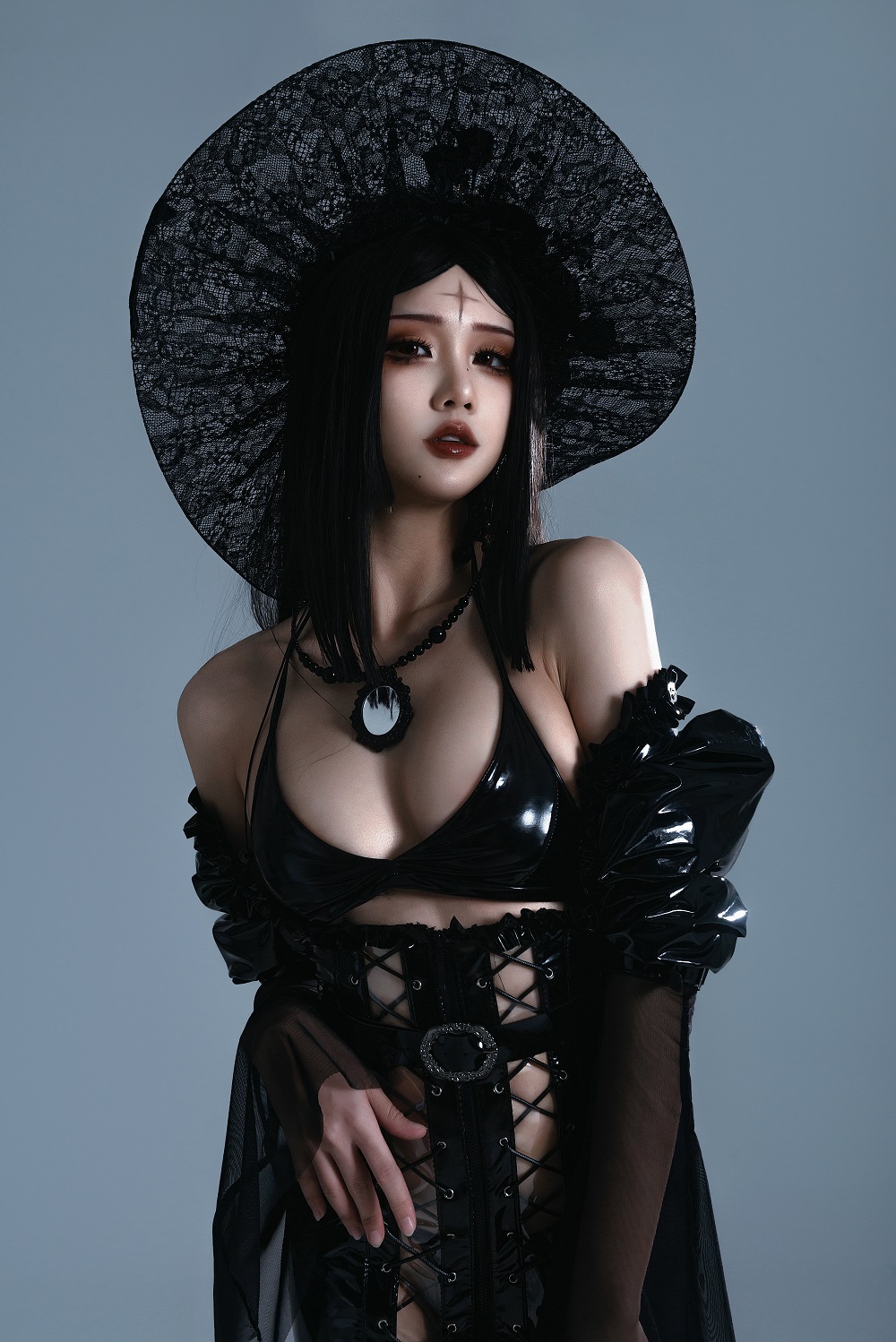 瓦斯塔亚小龙虾-魔女莉莉丝[22P] COS网红博主 预览1图