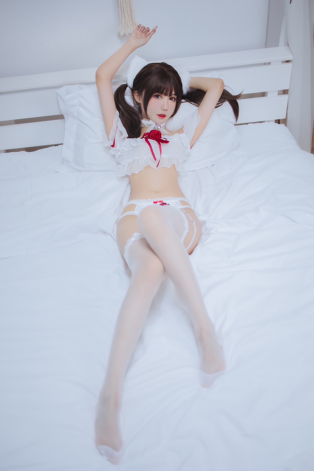 仙女月-白猫少女[50P] COS网红博主 预览2图