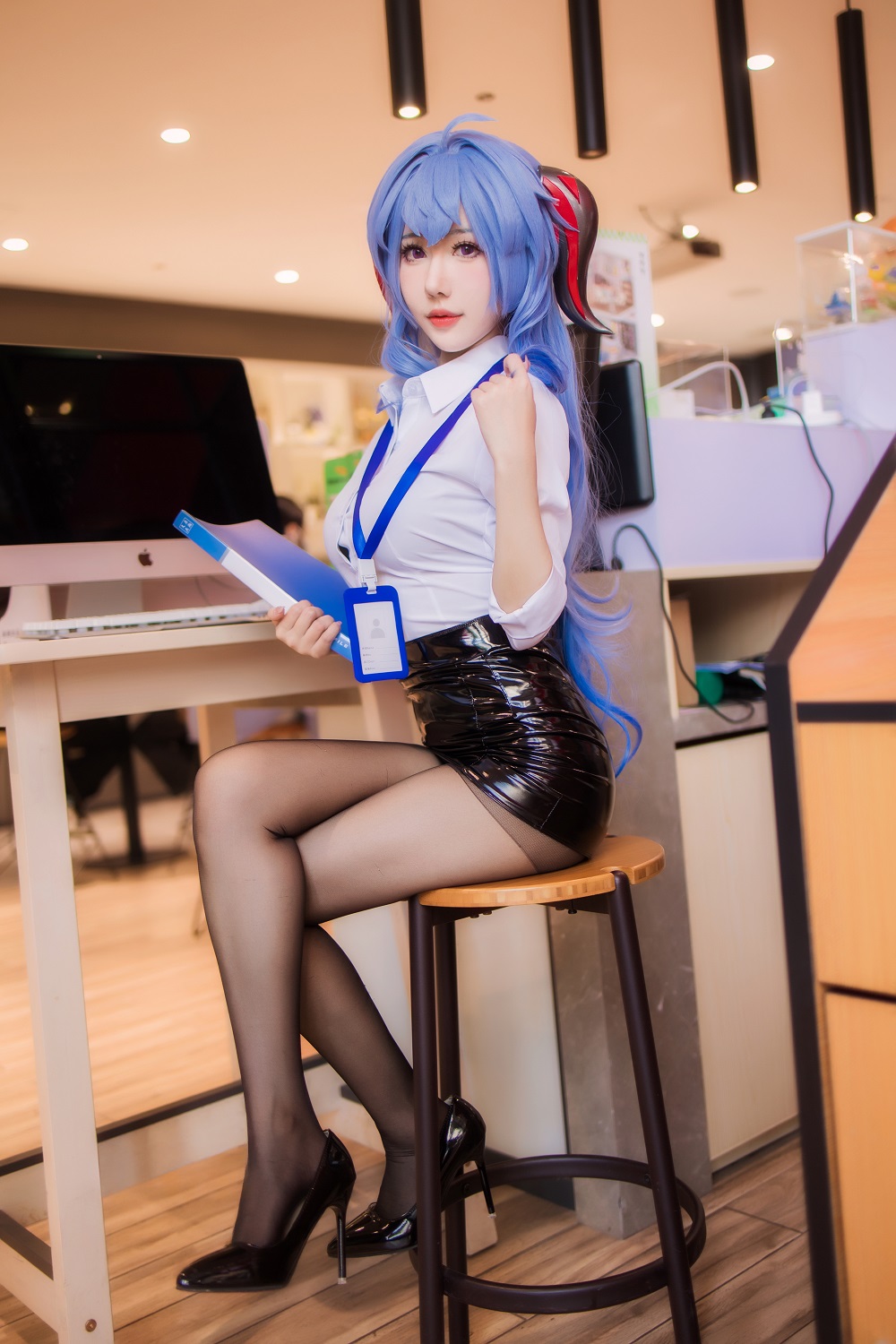 仙女月-原神-甘雨OL[34P] COS网红博主 预览2图