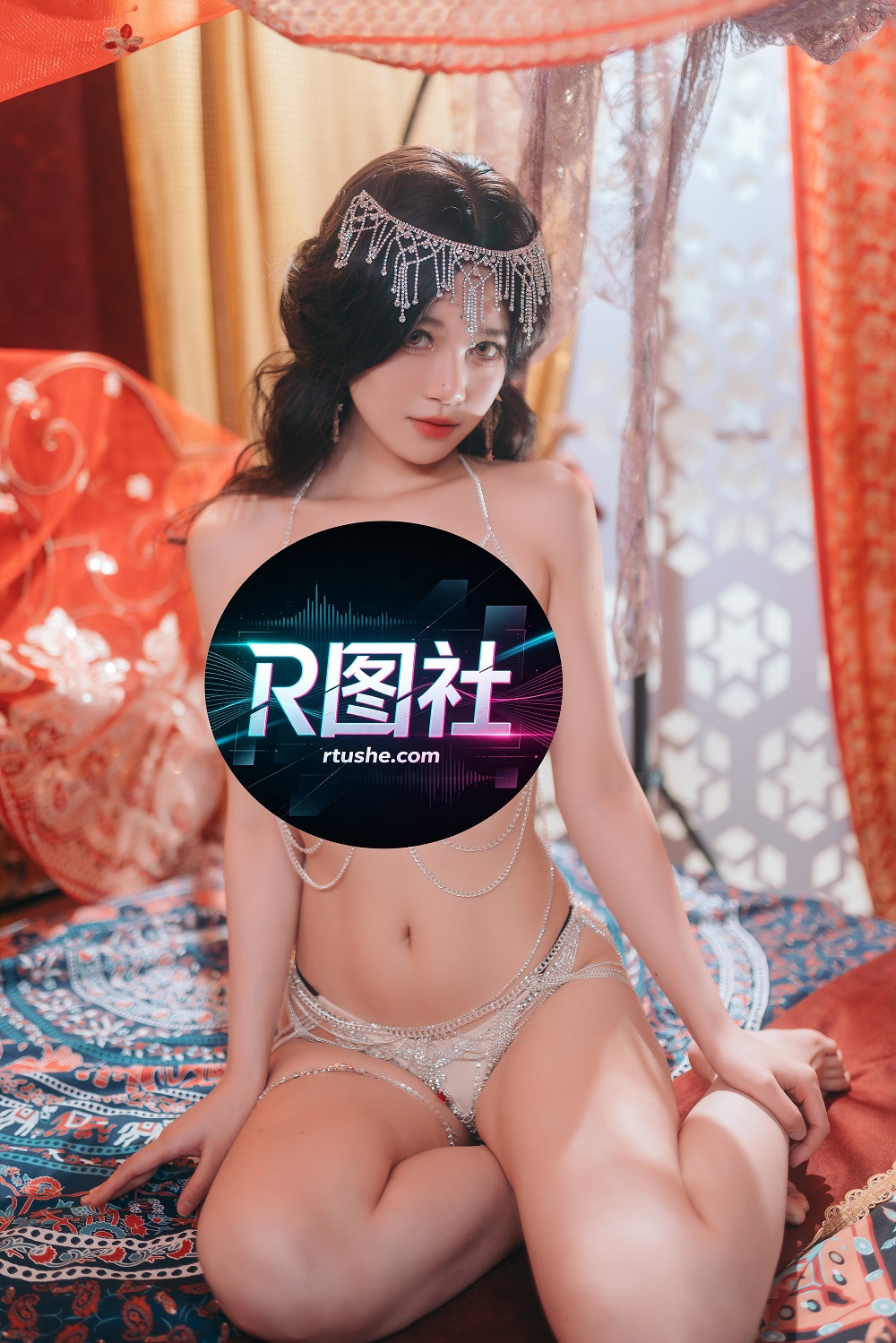 星黛鹿鹿i-私房身体链[49P] COS网红博主 预览1图