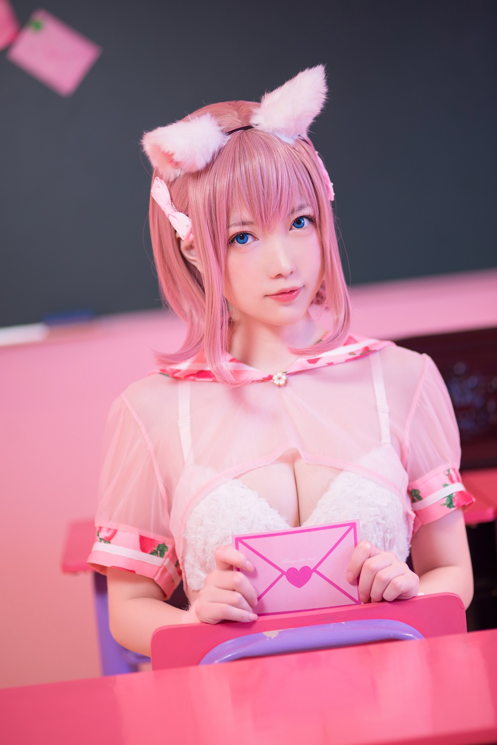 妖少youichi-草莓蛋糕猫[11P] COS网红博主 预览2图