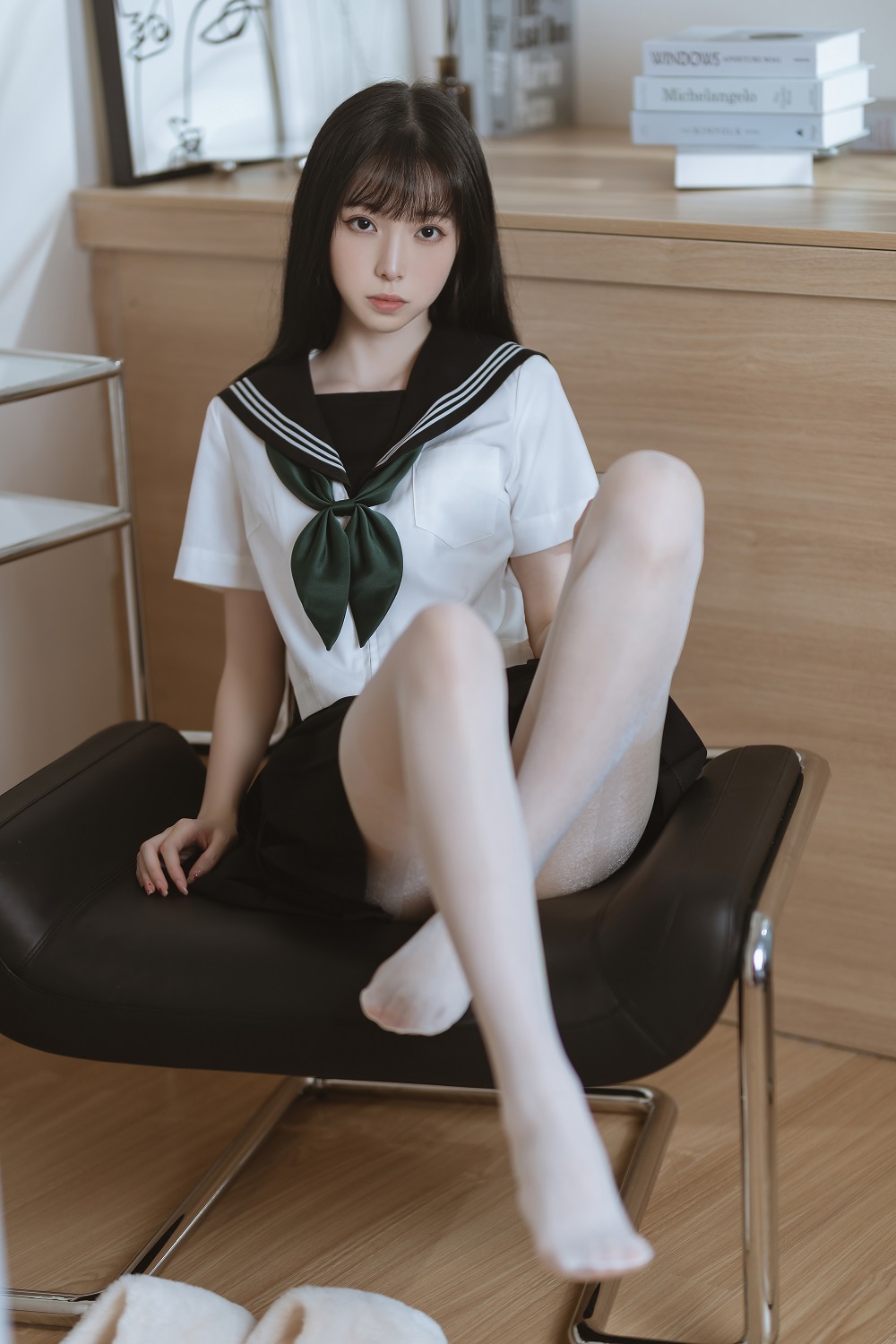许岚LAN-白丝水手服[40P] COS网红博主 预览1图