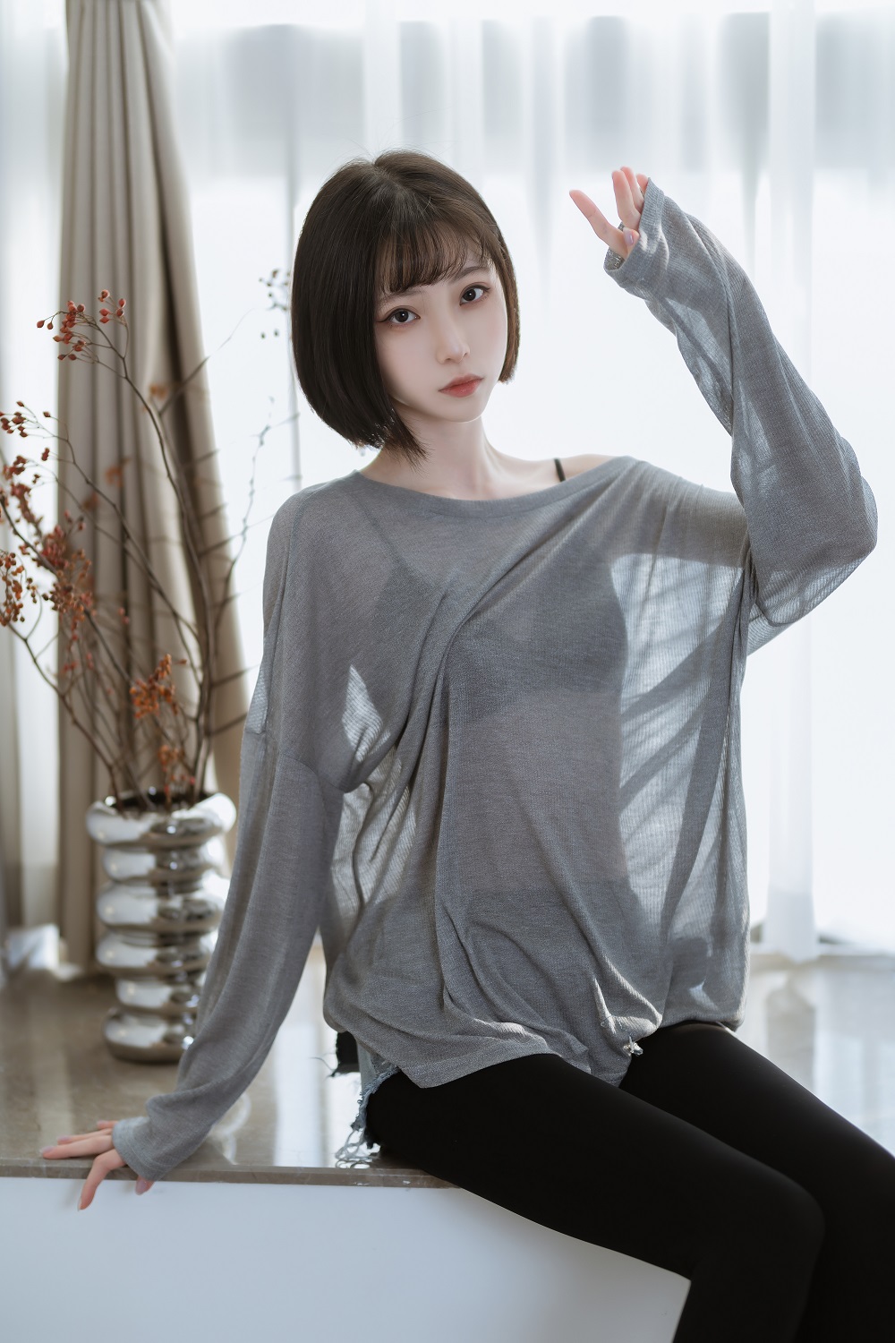 许岚LAN-半透毛衣[40P] COS网红博主 预览1图