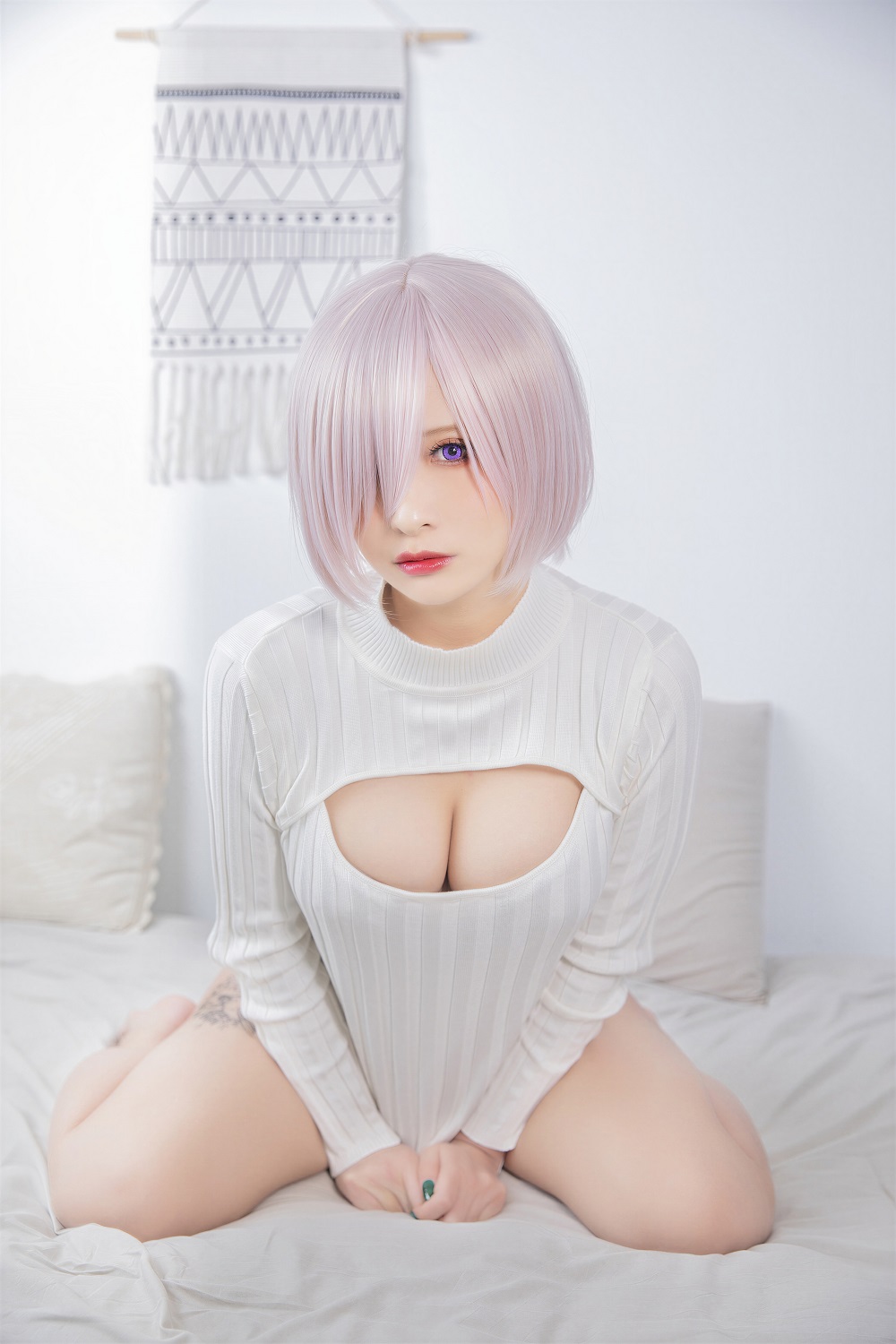 洛璃LoLiSAMA-FGO-玛修开胸毛衣[25P] COS网红博主 预览2图