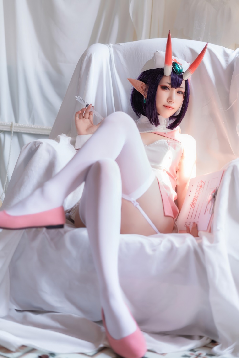 亦南南南-FGO-酒吞童子护士服[9P] COS网红博主 预览2图